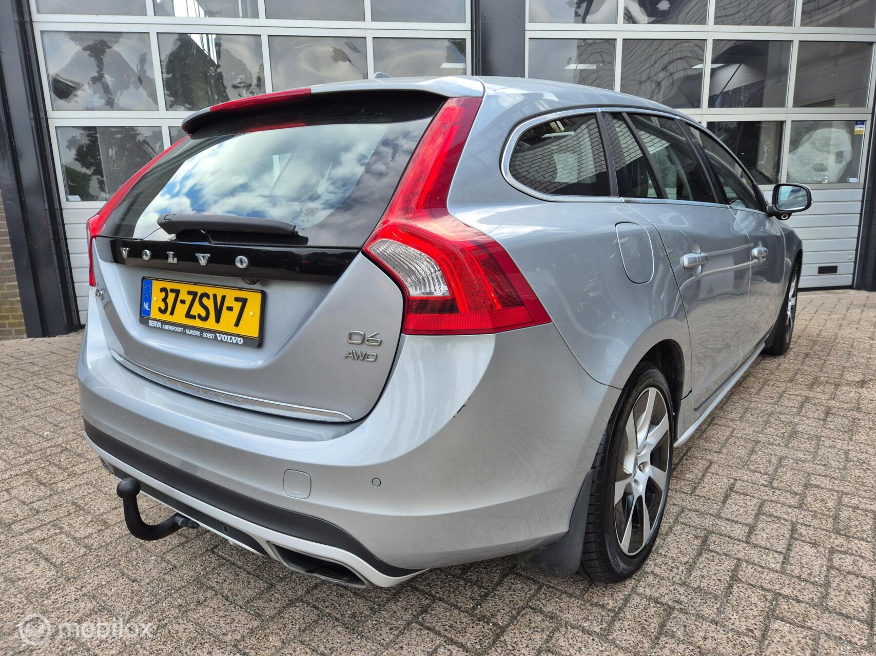 Foto van Volvo V60 Plug In Hybrid