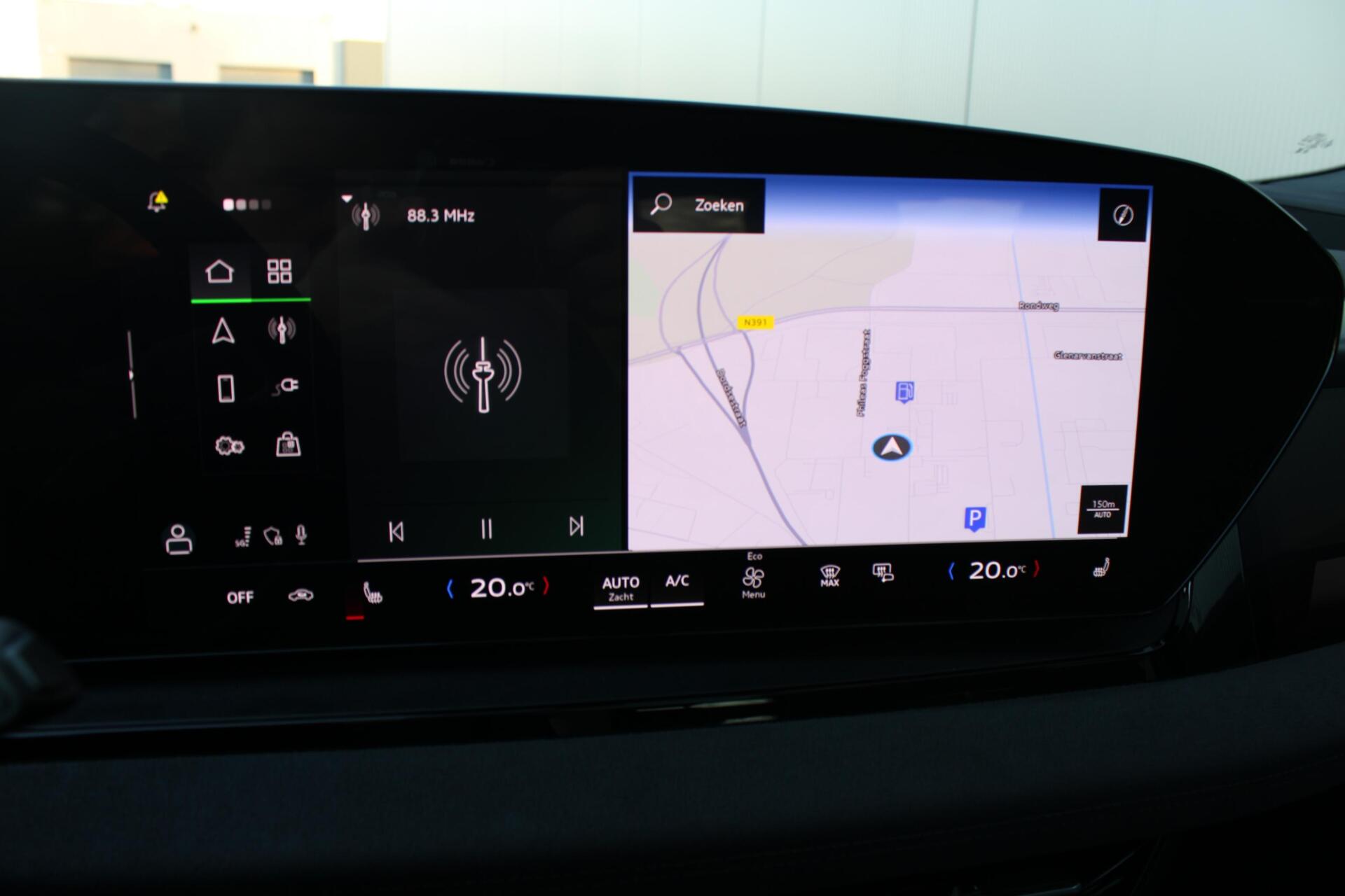 Foto van Audi Q6 Suv E-tron Performance