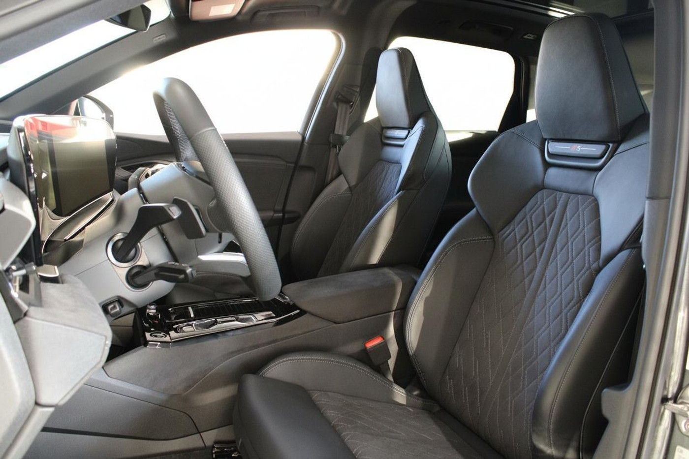 Foto van Audi Q6 Suv E-tron Performance