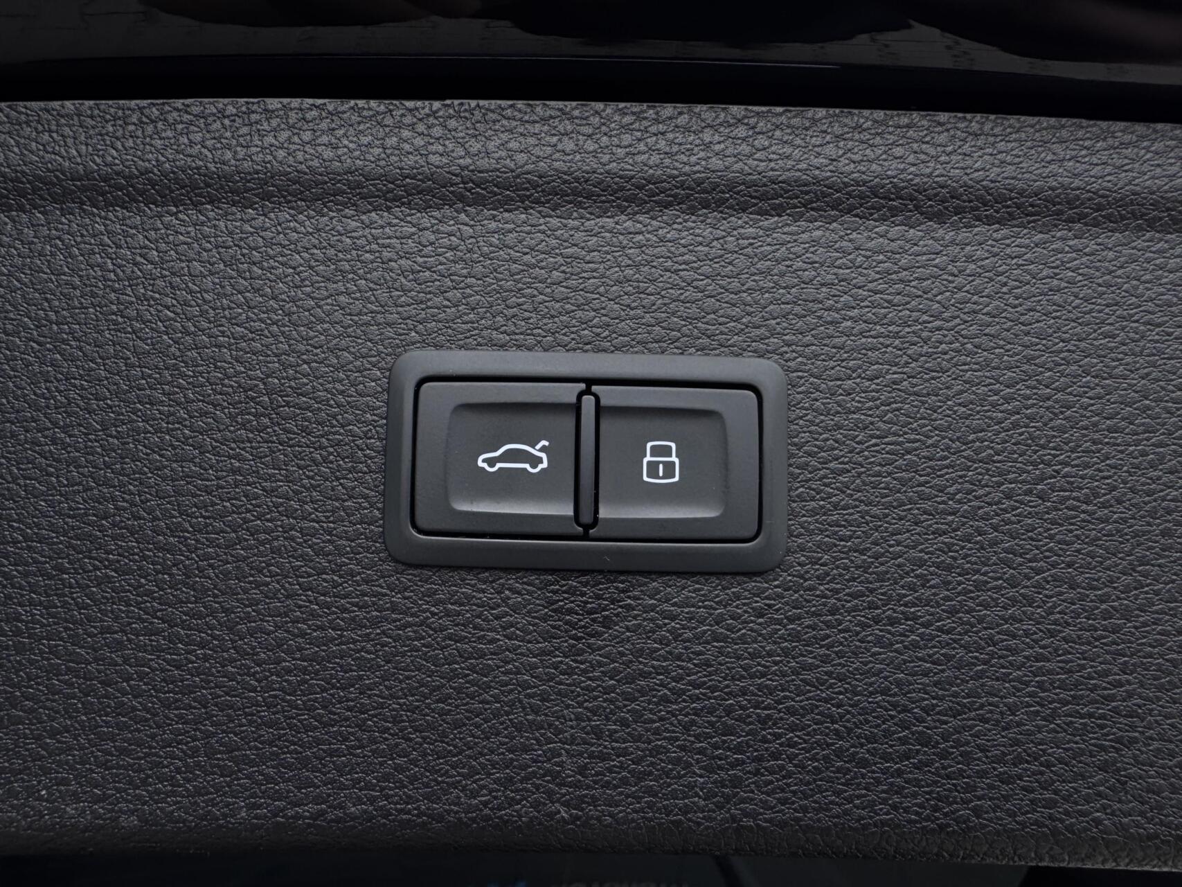 Foto van Audi Q5 55 TFSI E