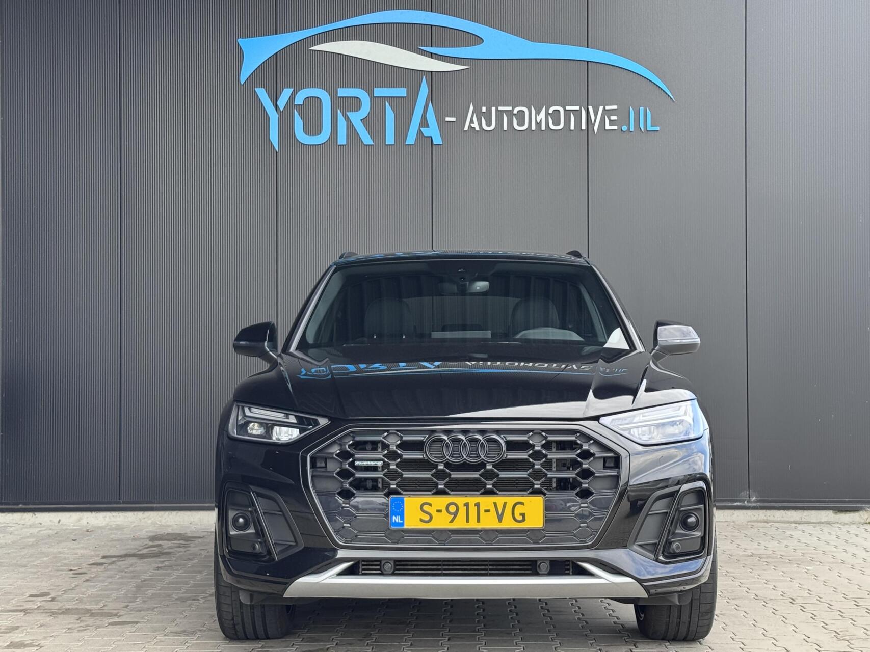 Foto van Audi Q5 55 TFSI E