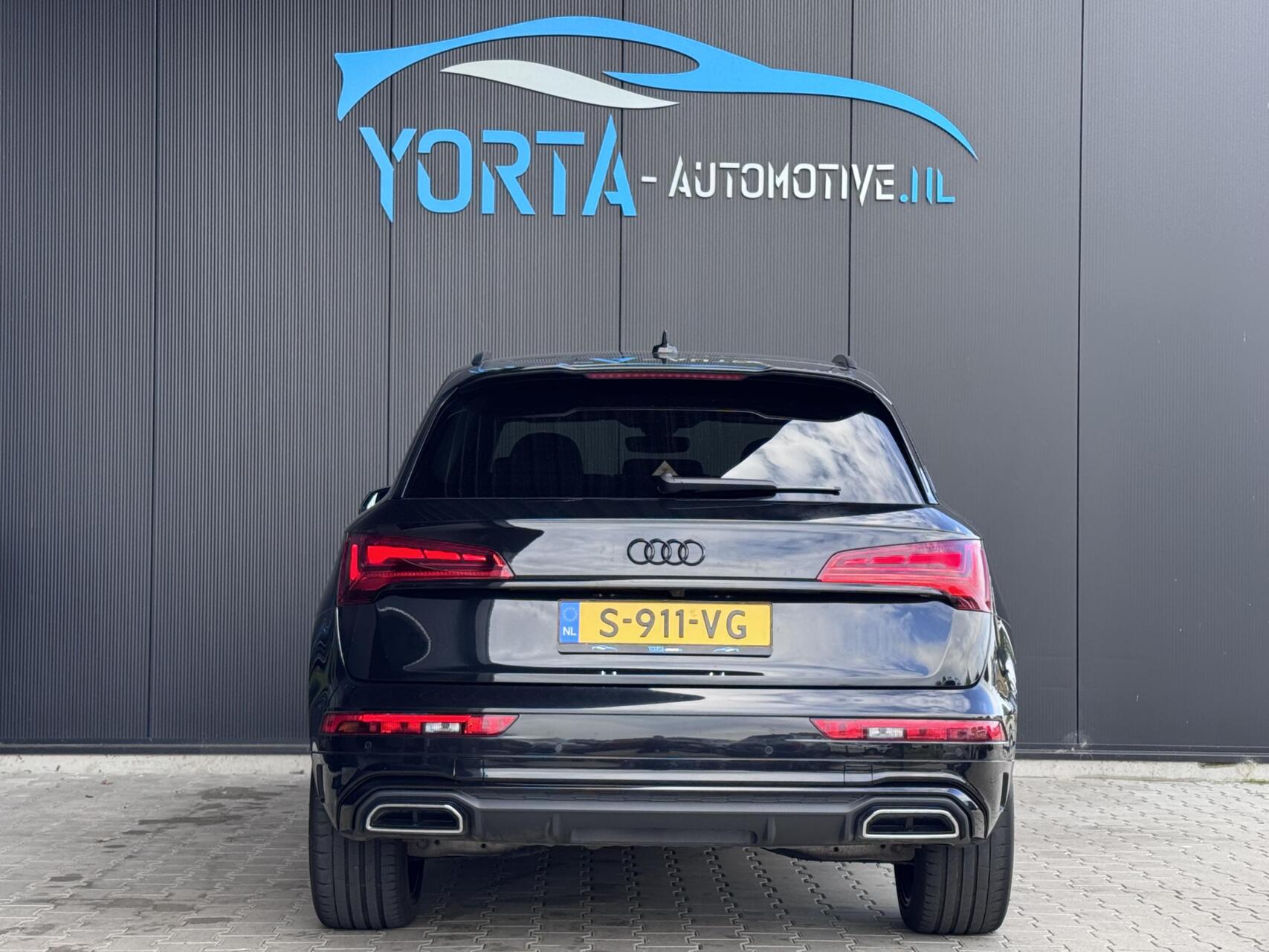 Foto van Audi Q5 55 TFSI E