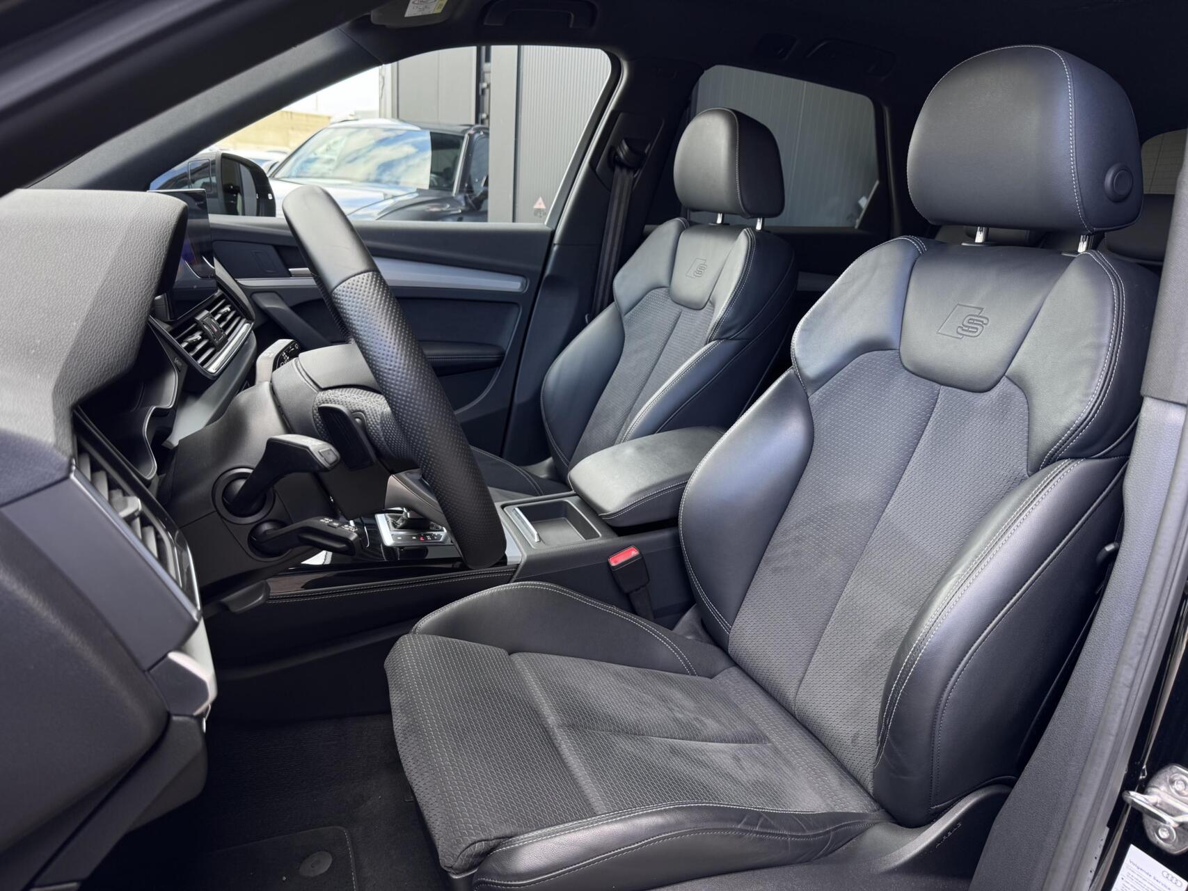 Foto van Audi Q5 55 TFSI E