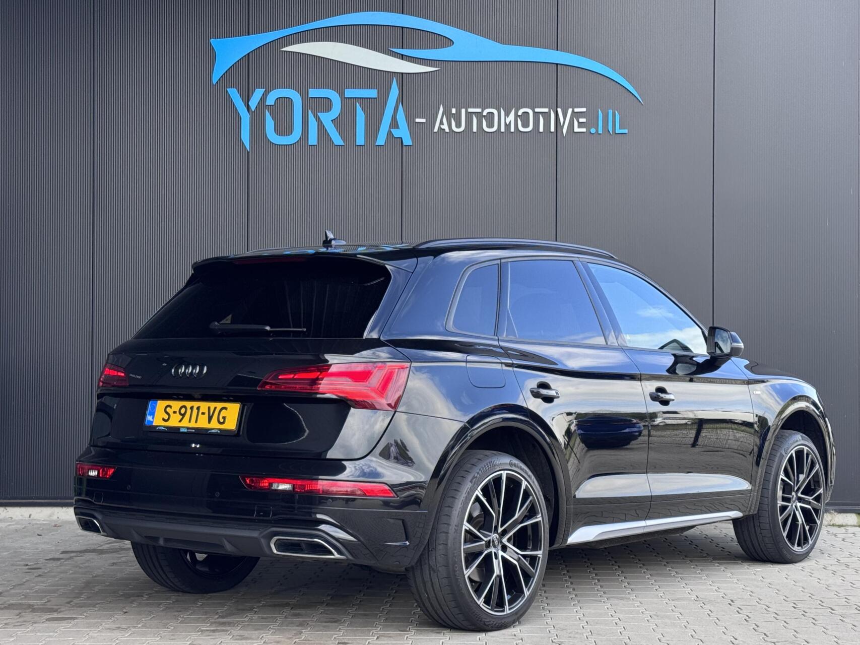 Foto van Audi Q5 55 TFSI E