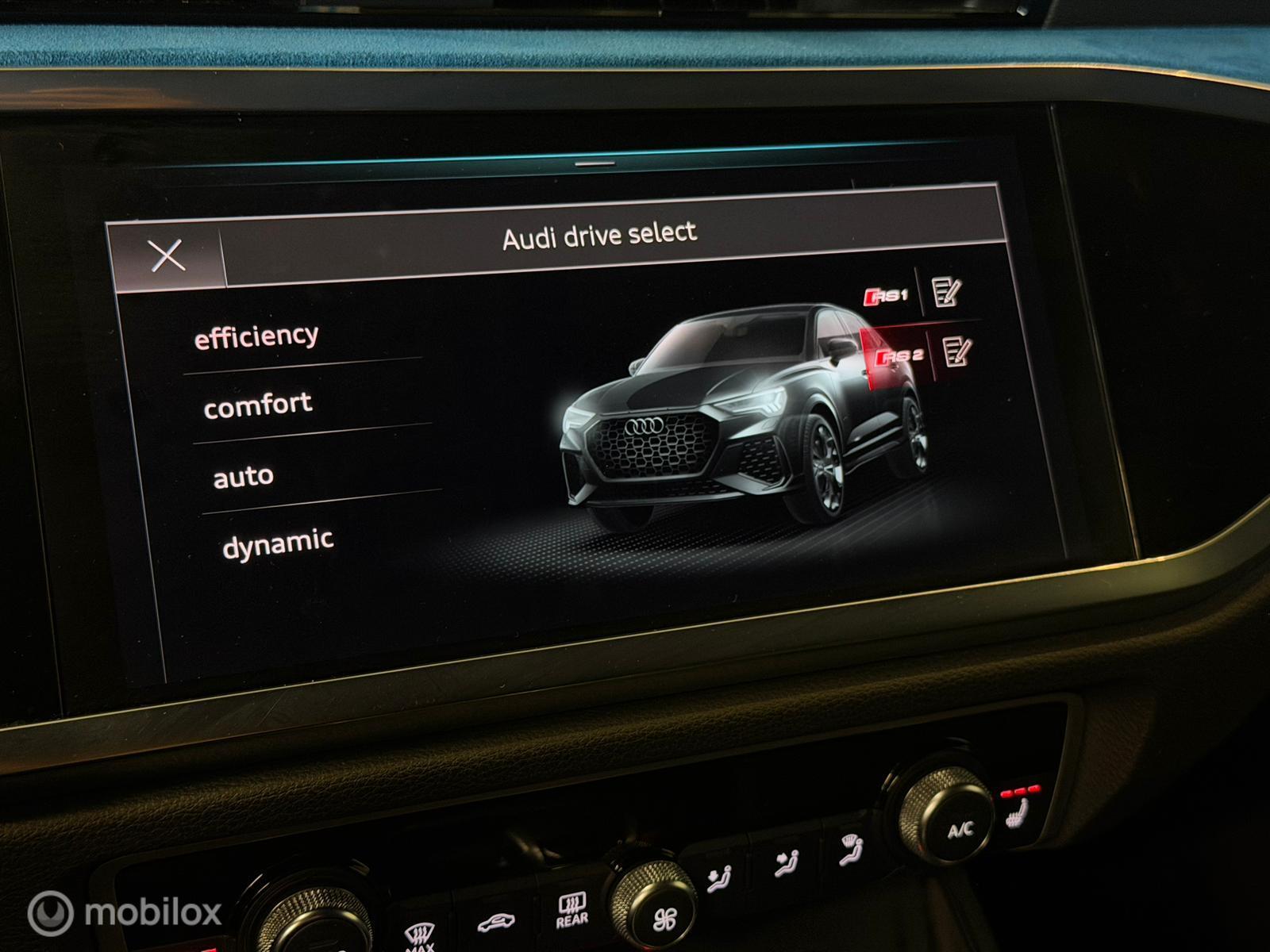 Foto van Audi RS Q3 Sportback