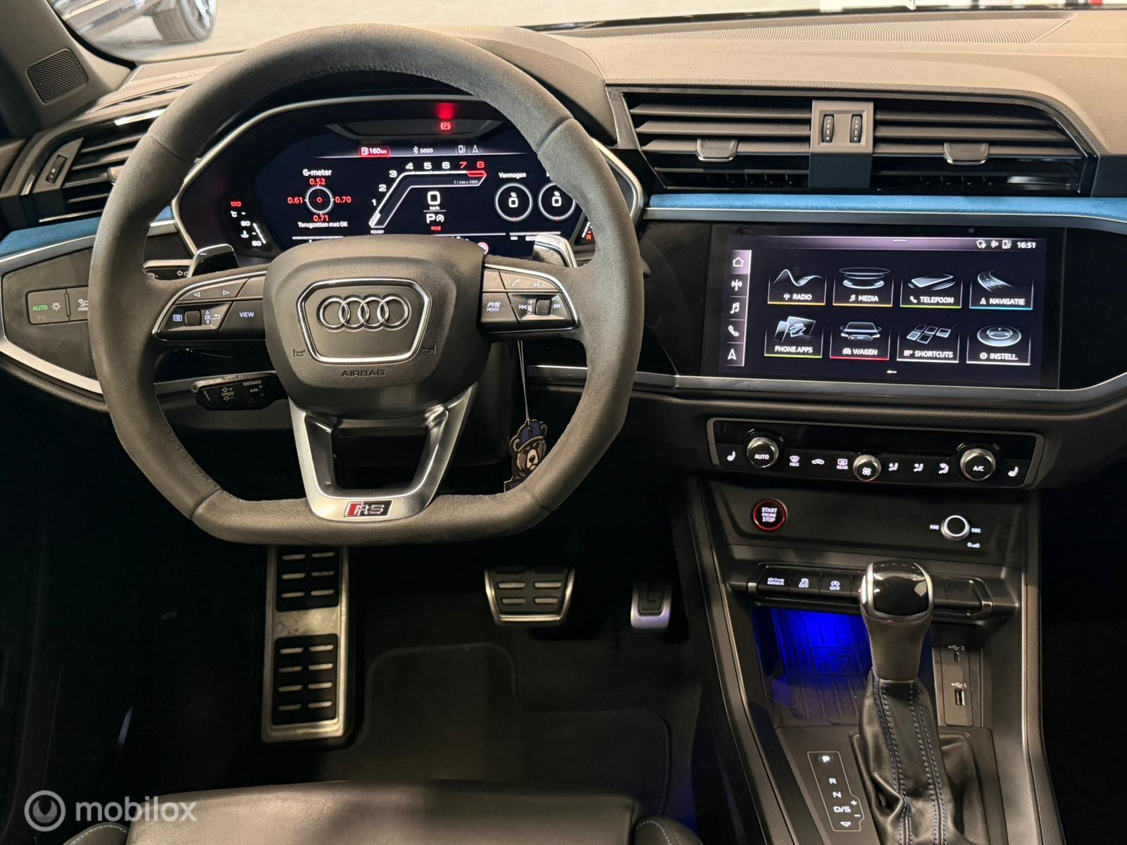 Foto van Audi RS Q3 Sportback