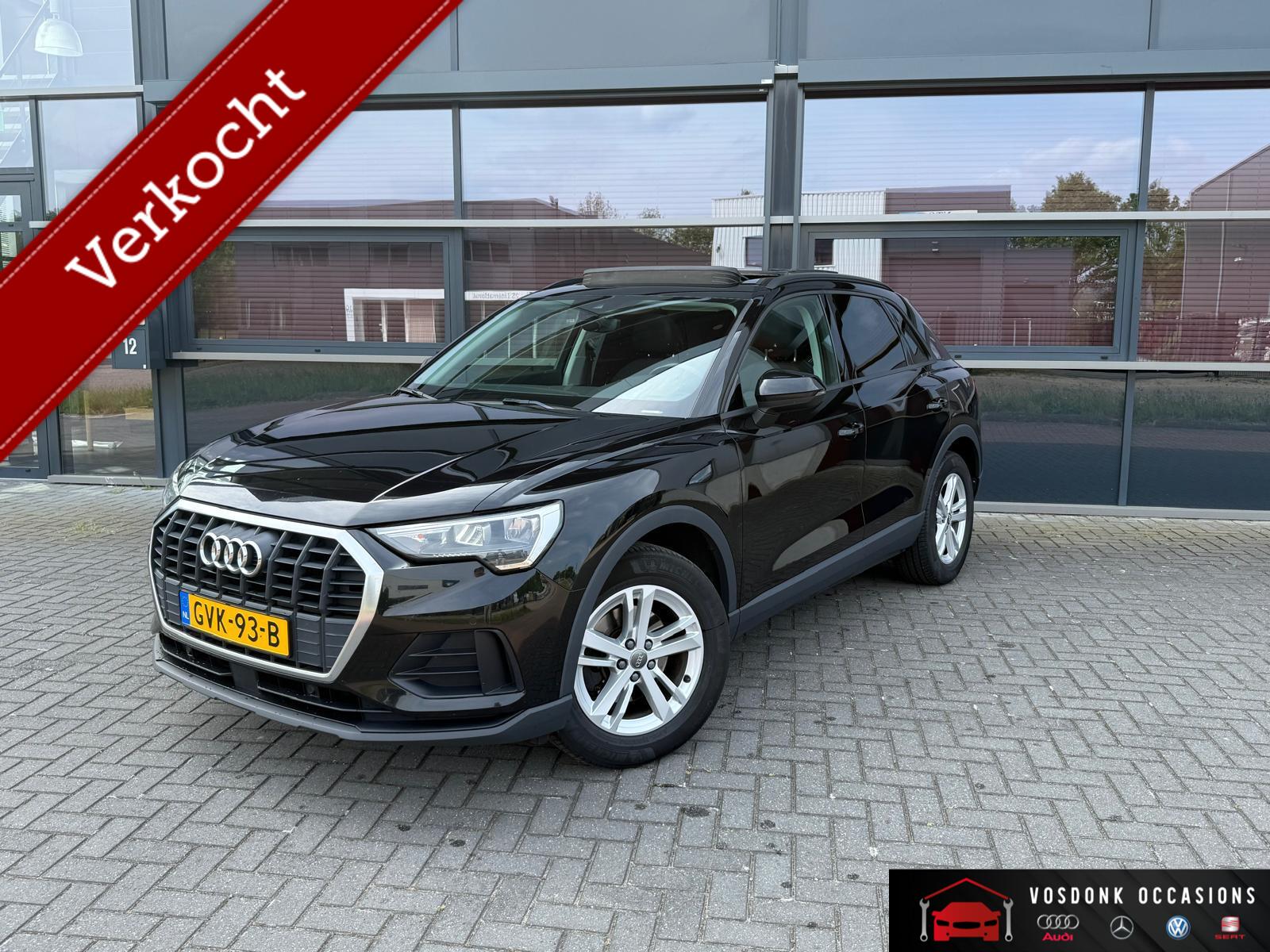 Audi Q3 35 TFSI Pro Line/Panomramadak/Dodehoek/ Camera/Navi/Trekhaak 2019 - voorkant
