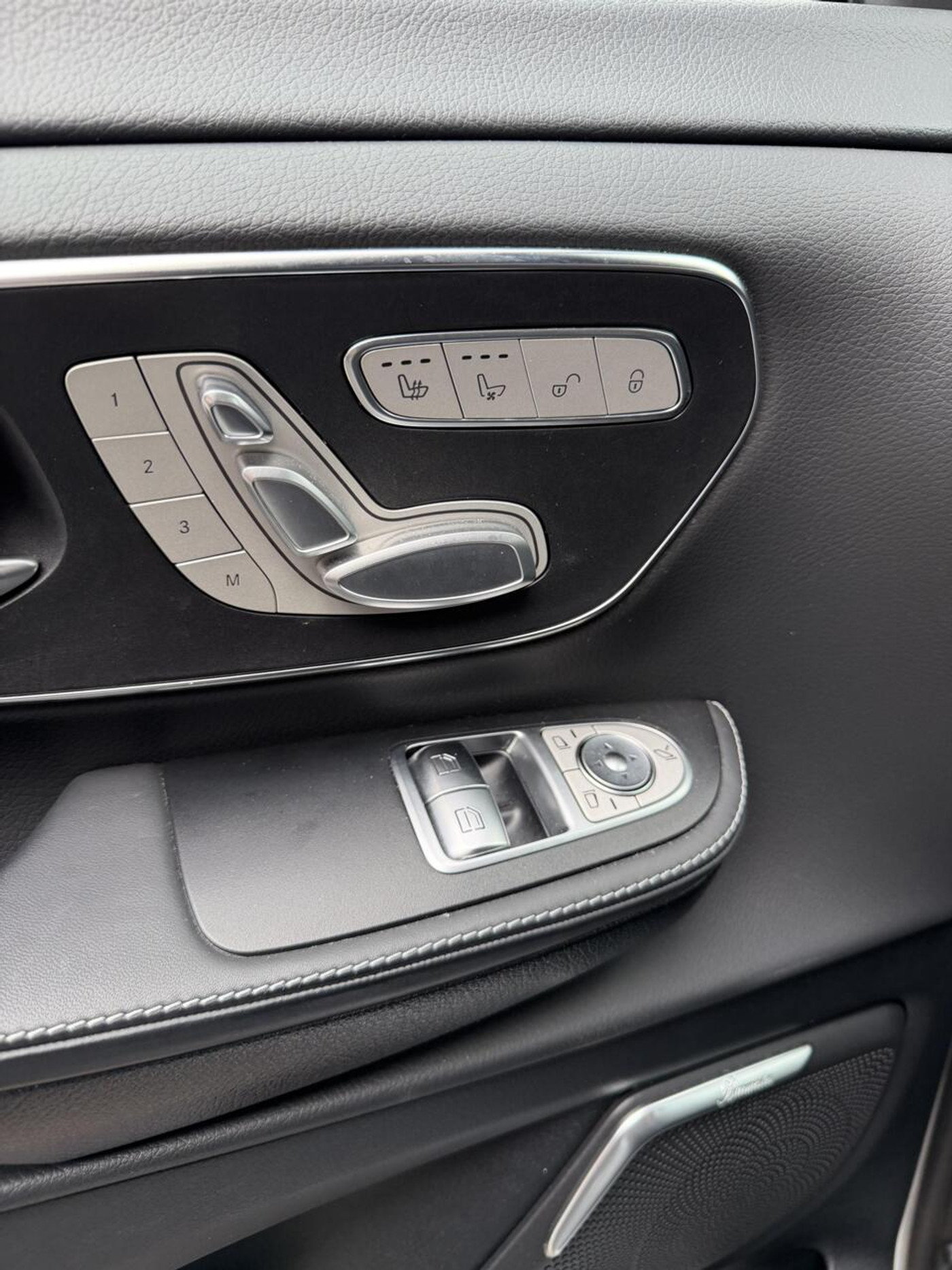 Foto van Mercedes-Benz V-klasse