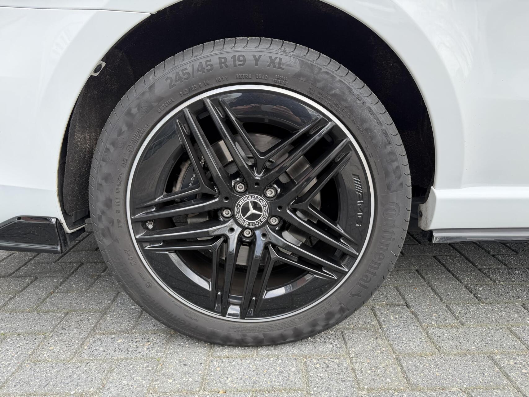 Foto van Mercedes-Benz V-klasse
