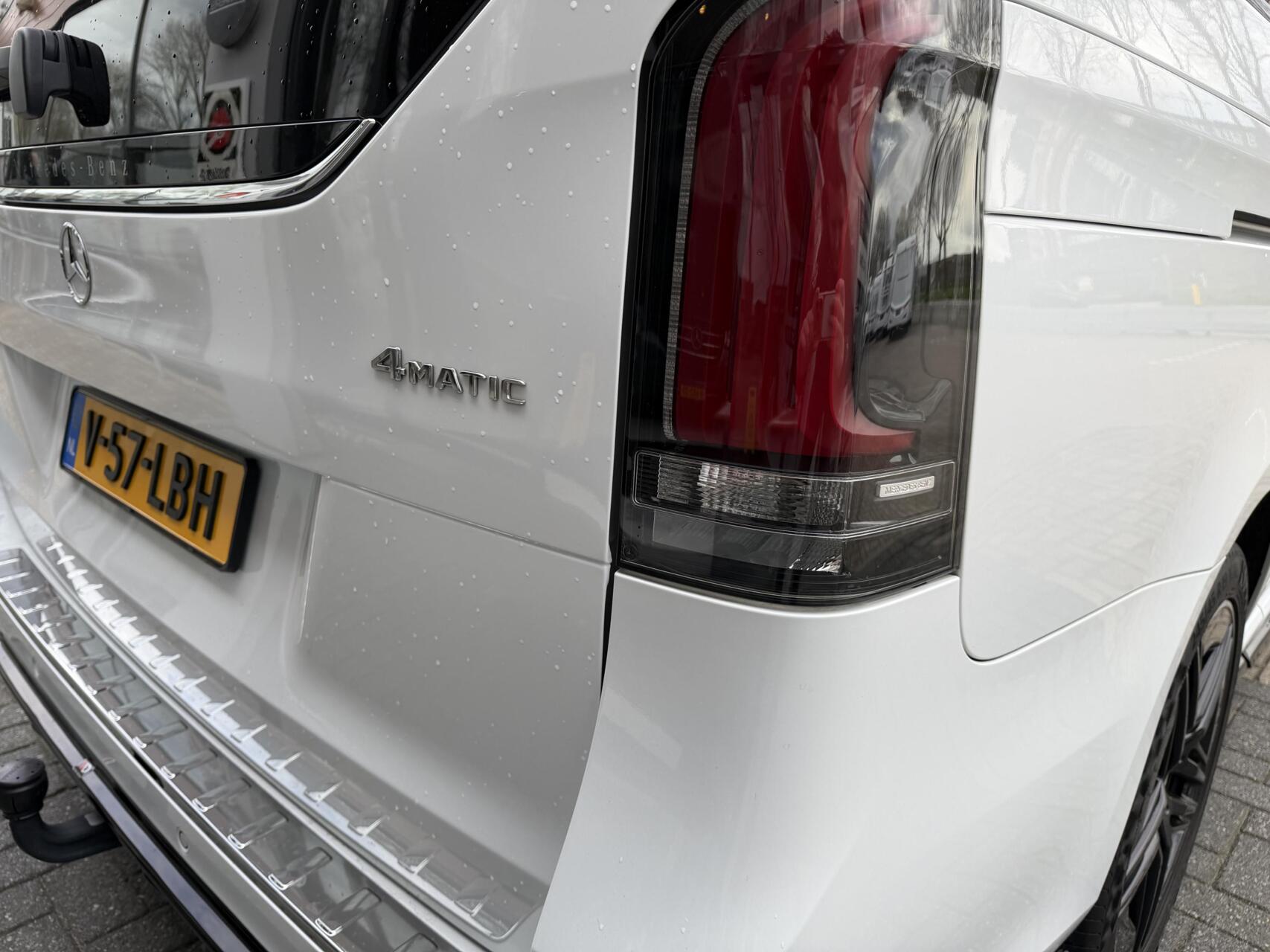 Foto van Mercedes-Benz V-klasse