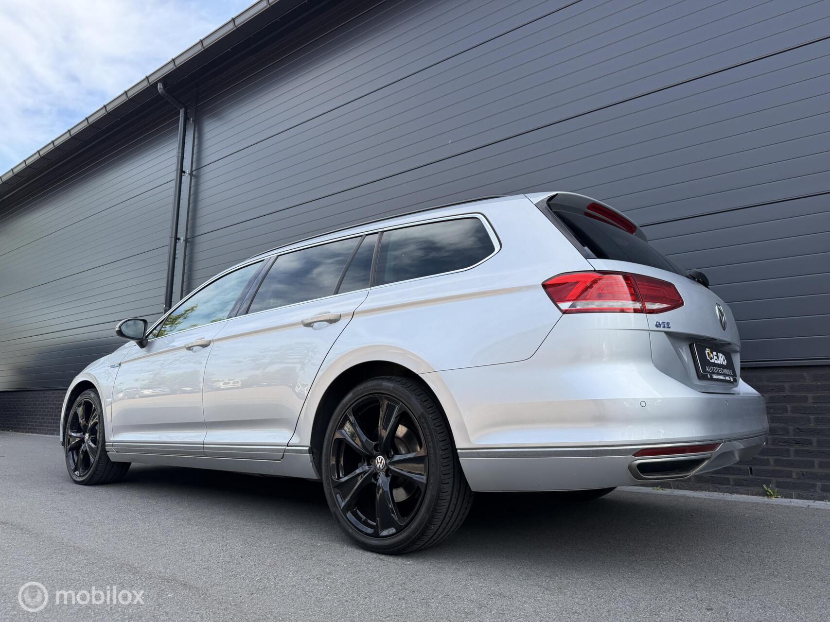 Foto van Volkswagen Passat