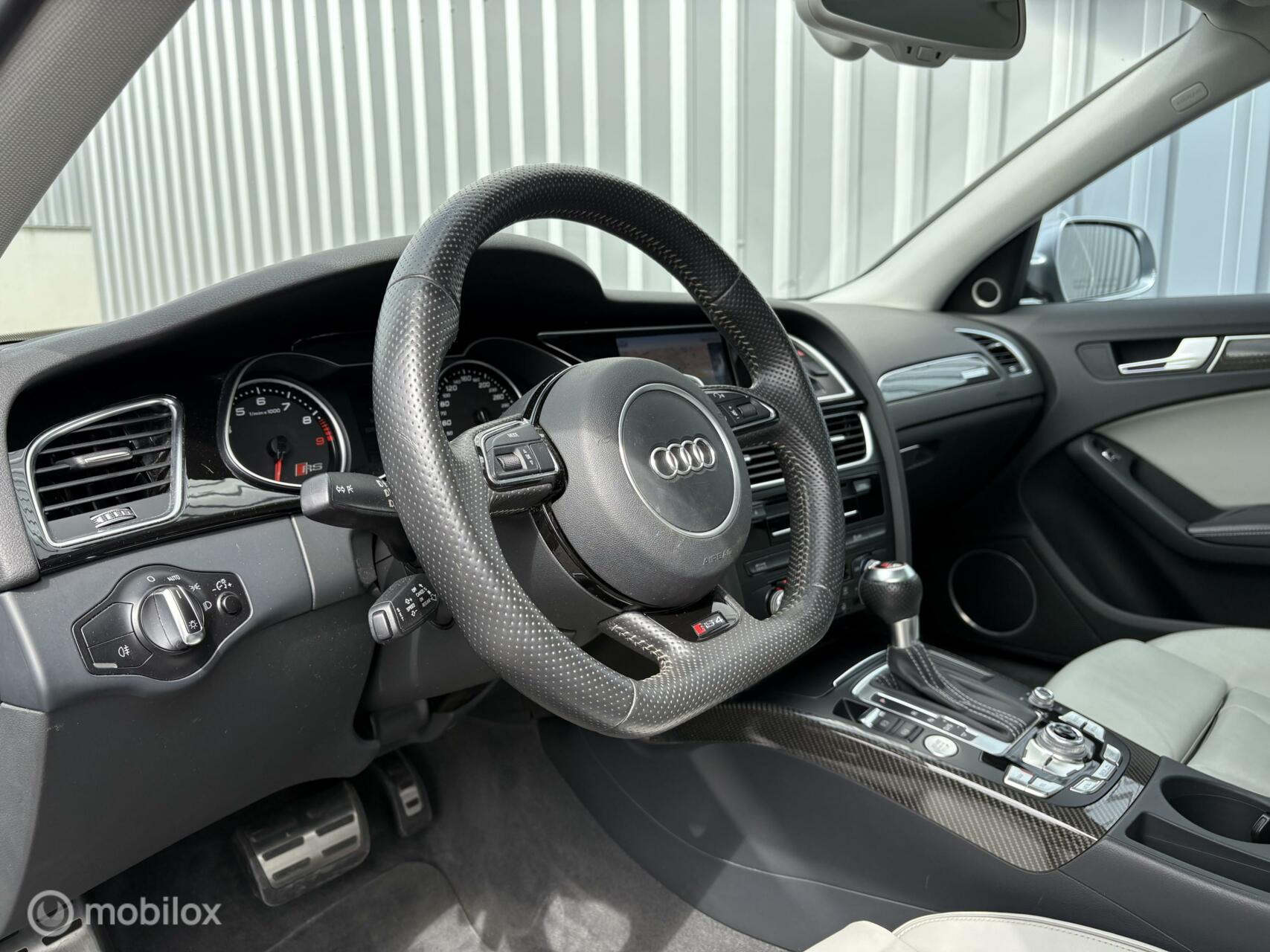 Foto van Audi RS 4 Avant