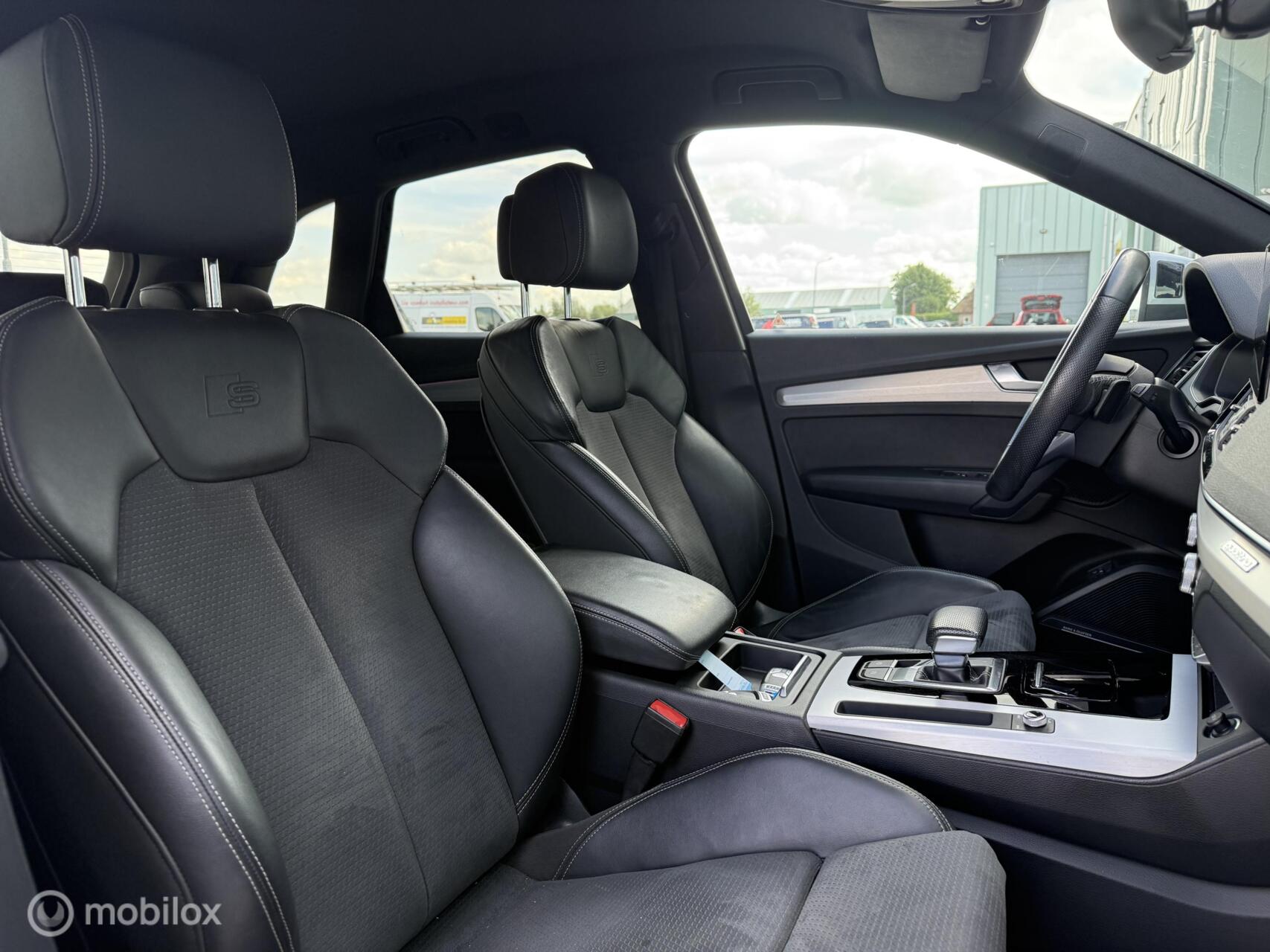 Foto van Audi Q5 55 TFSI E