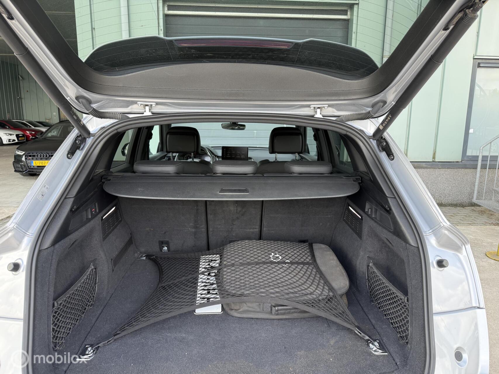 Foto van Audi Q5 55 TFSI E