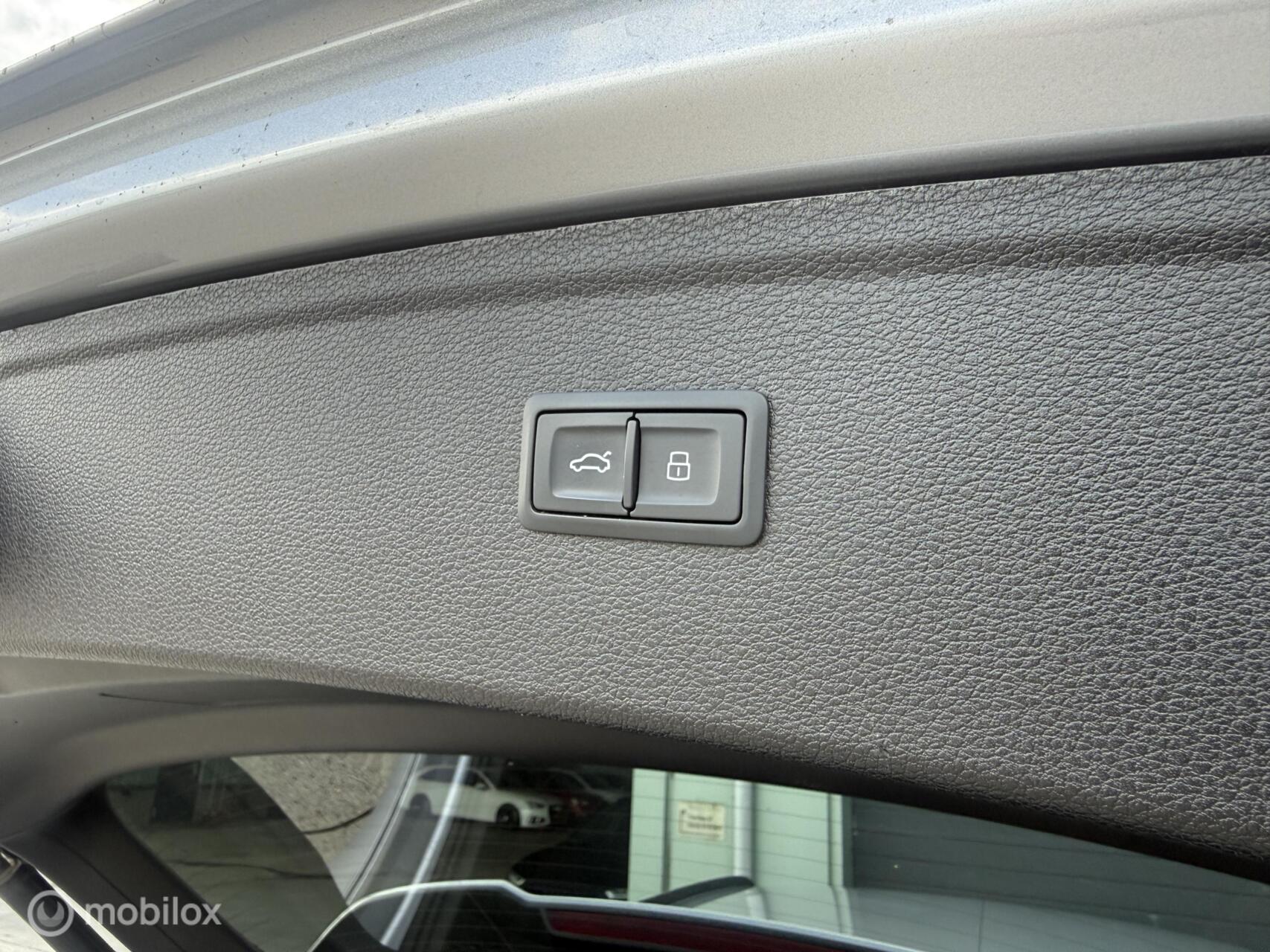 Foto van Audi Q5 55 TFSI E