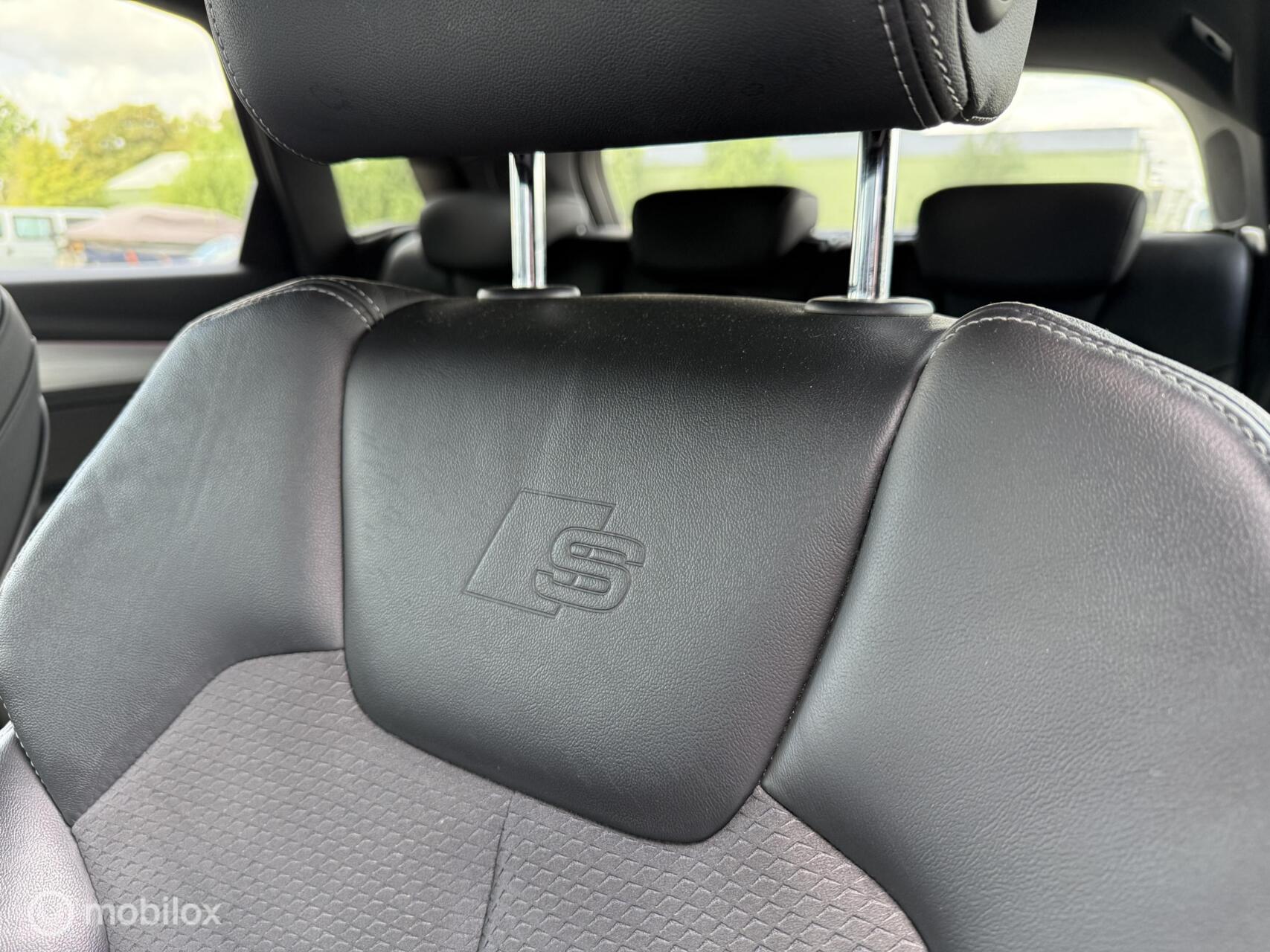 Foto van Audi Q5 55 TFSI E