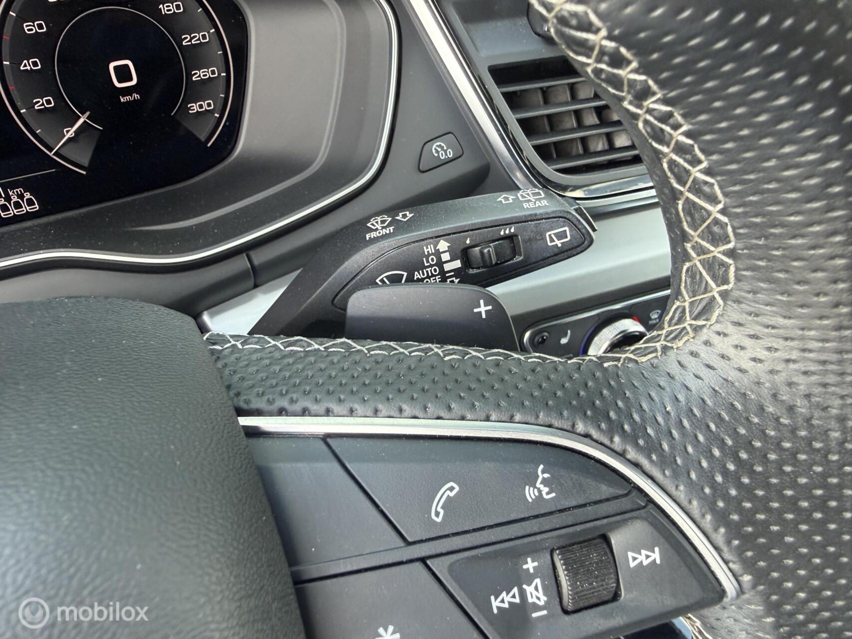 Foto van Audi Q5 55 TFSI E