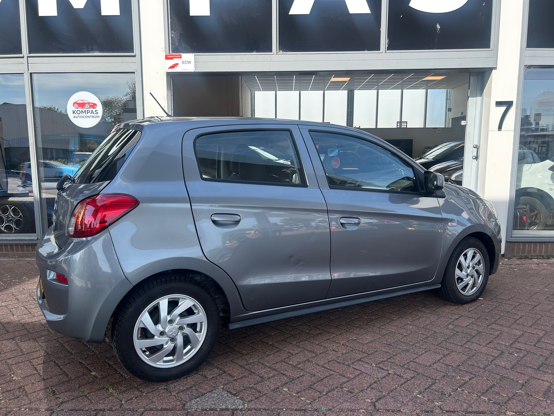 Foto van Mitsubishi Mitsubishi Space Star