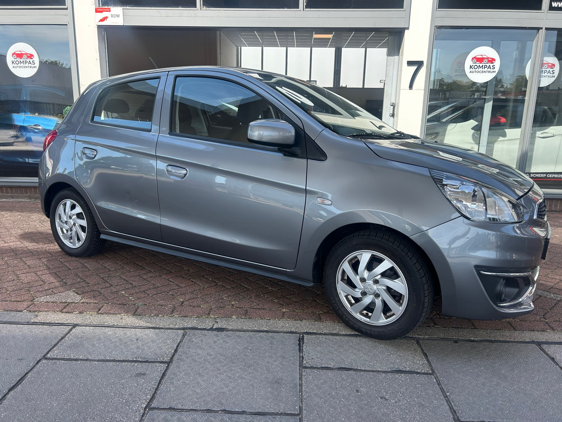 Foto van Mitsubishi Mitsubishi Space Star