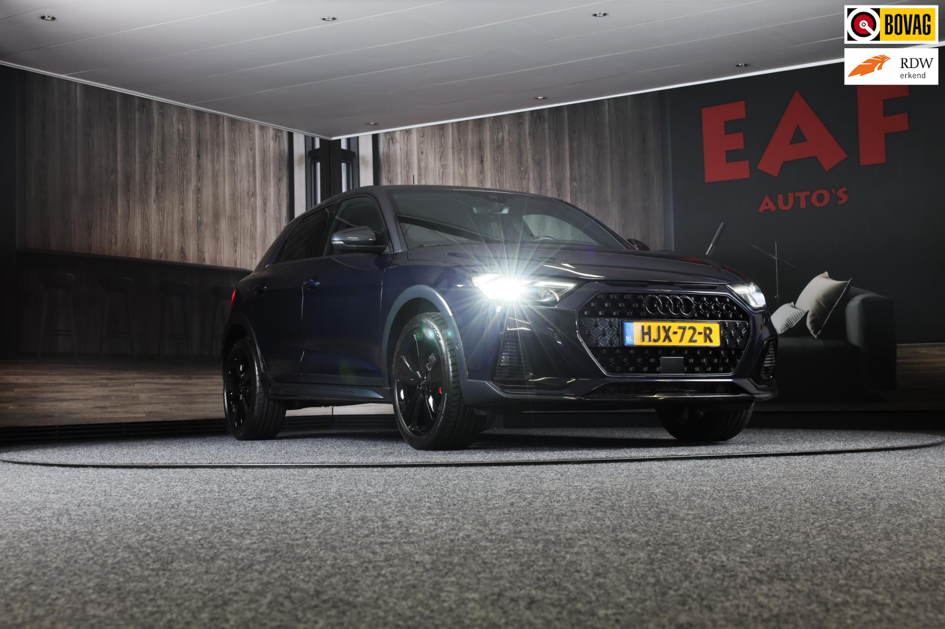 Audi A1 Citycarver 30 TFSI S Line / AUT / Acc / Lane Assist / Camera / Navi / Digital Cockpit / Matrix / Pdc / 18 Inch 2020 - voorkant