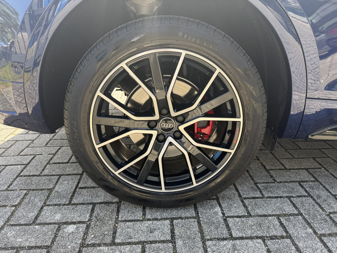 Foto van Audi Q5 55 TFSI E