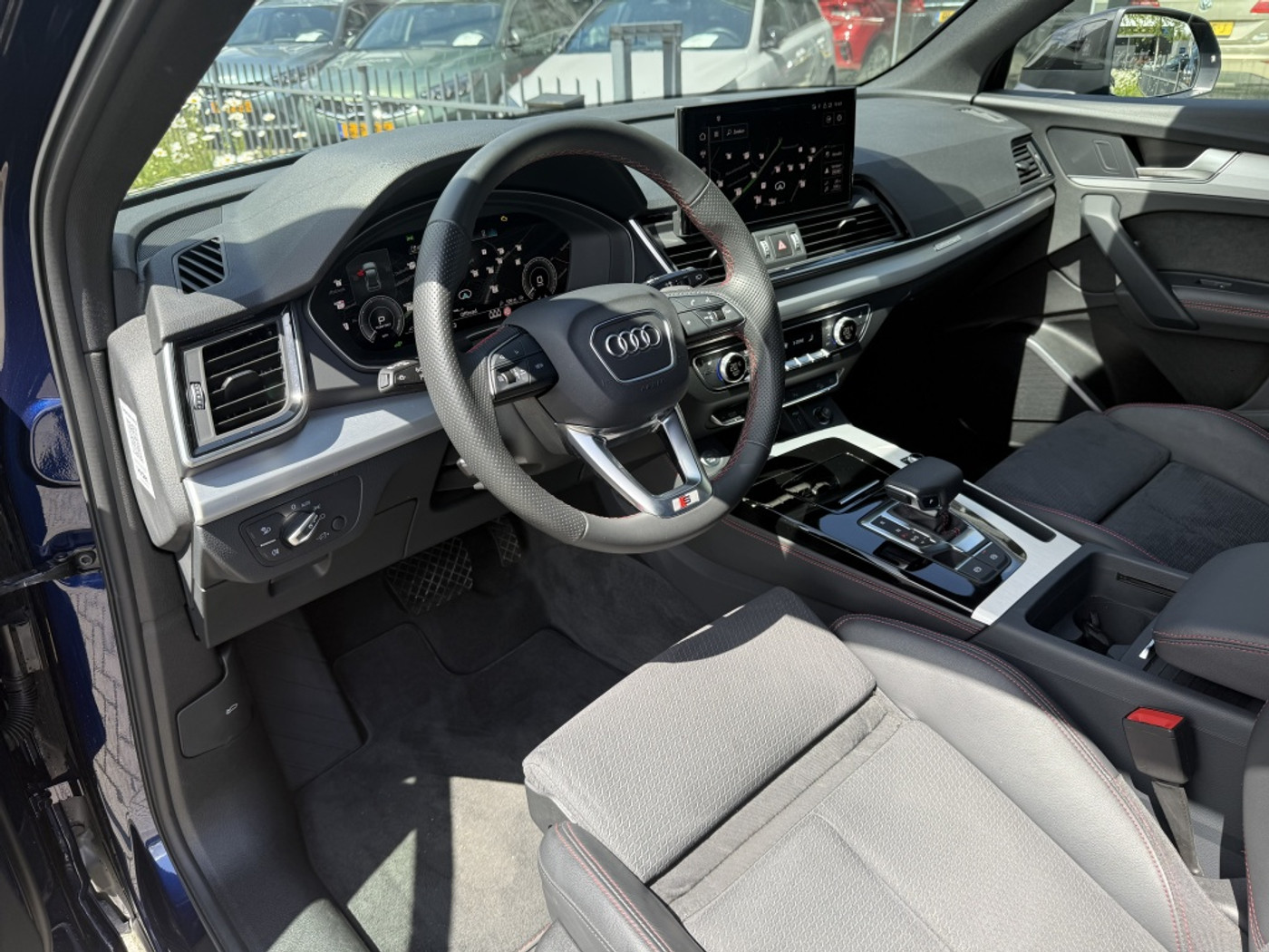 Foto van Audi Q5 55 TFSI E