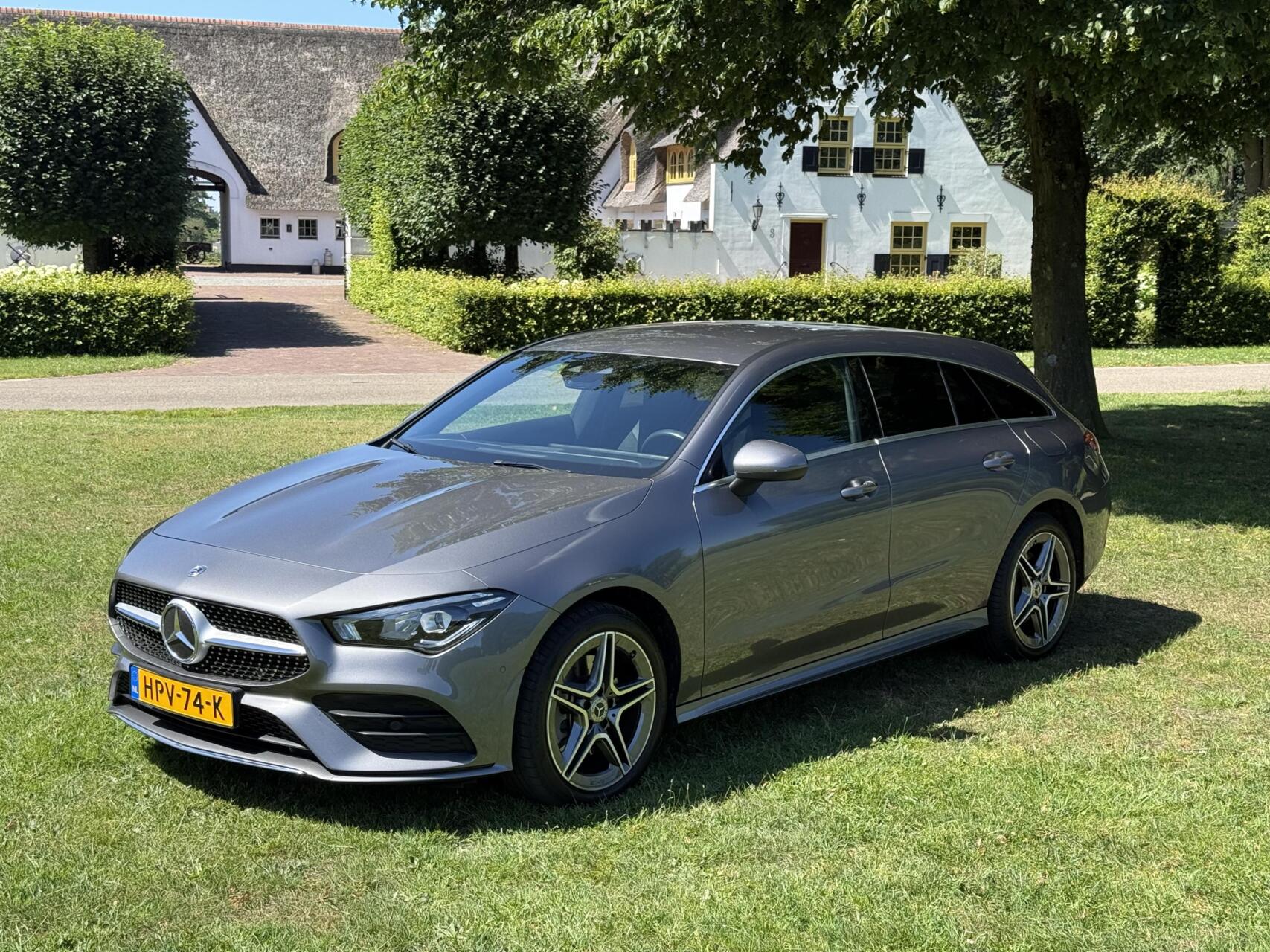 Mercedes-Benz Cla 250 E 250 e Hybrid AMG line 2023 - voorkant