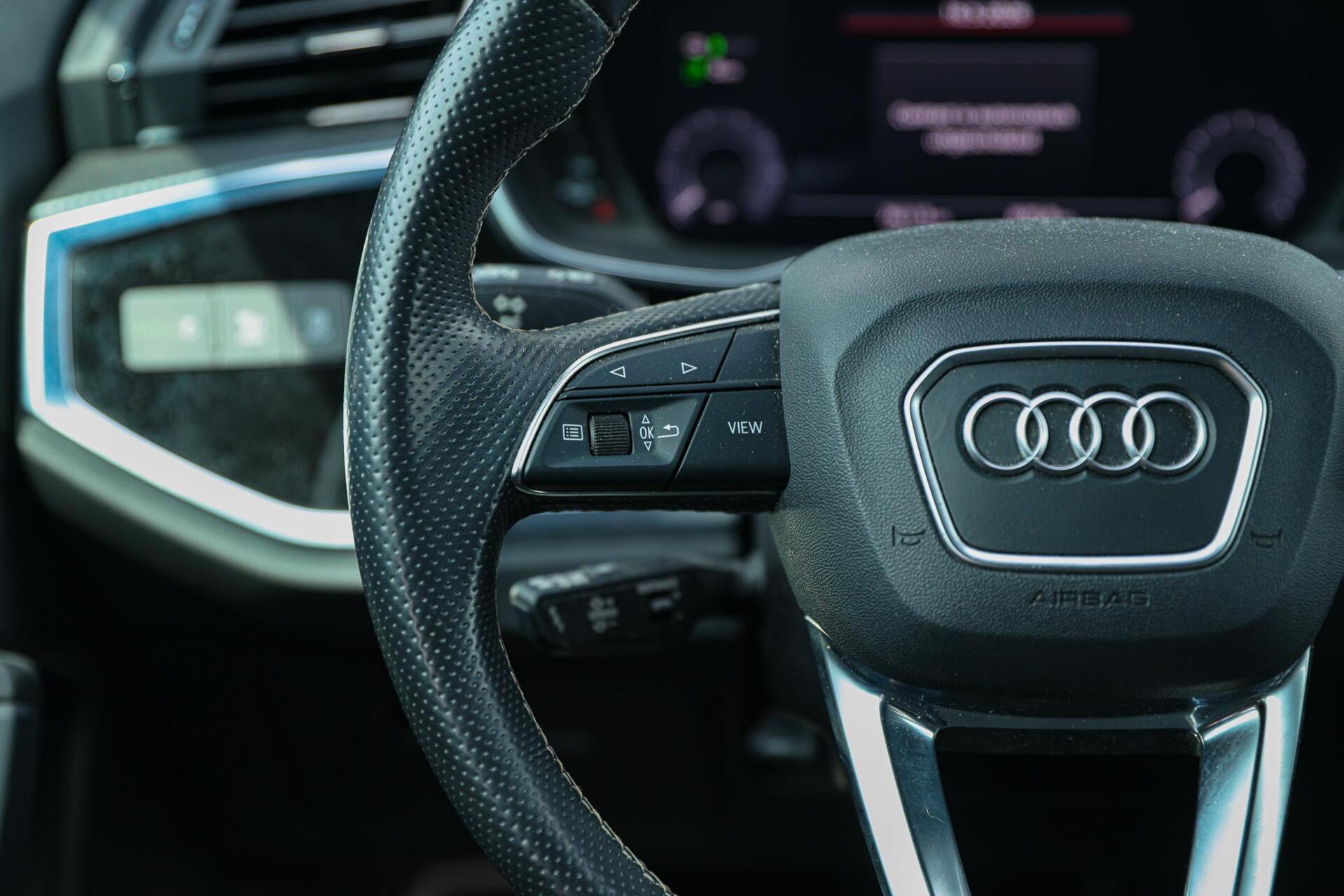 Foto van Audi Q3 E-tron