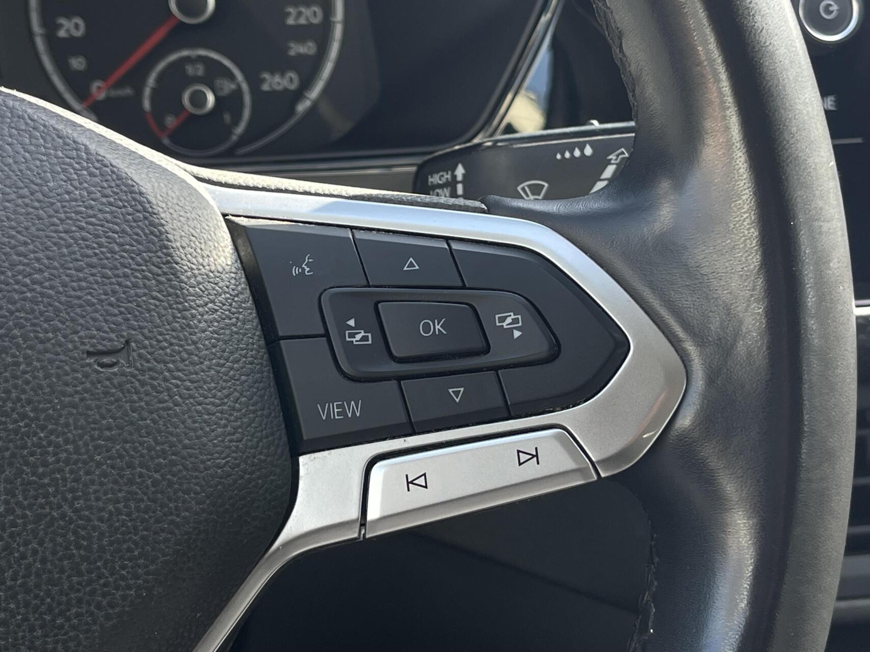 Foto van Volkswagen T-cross