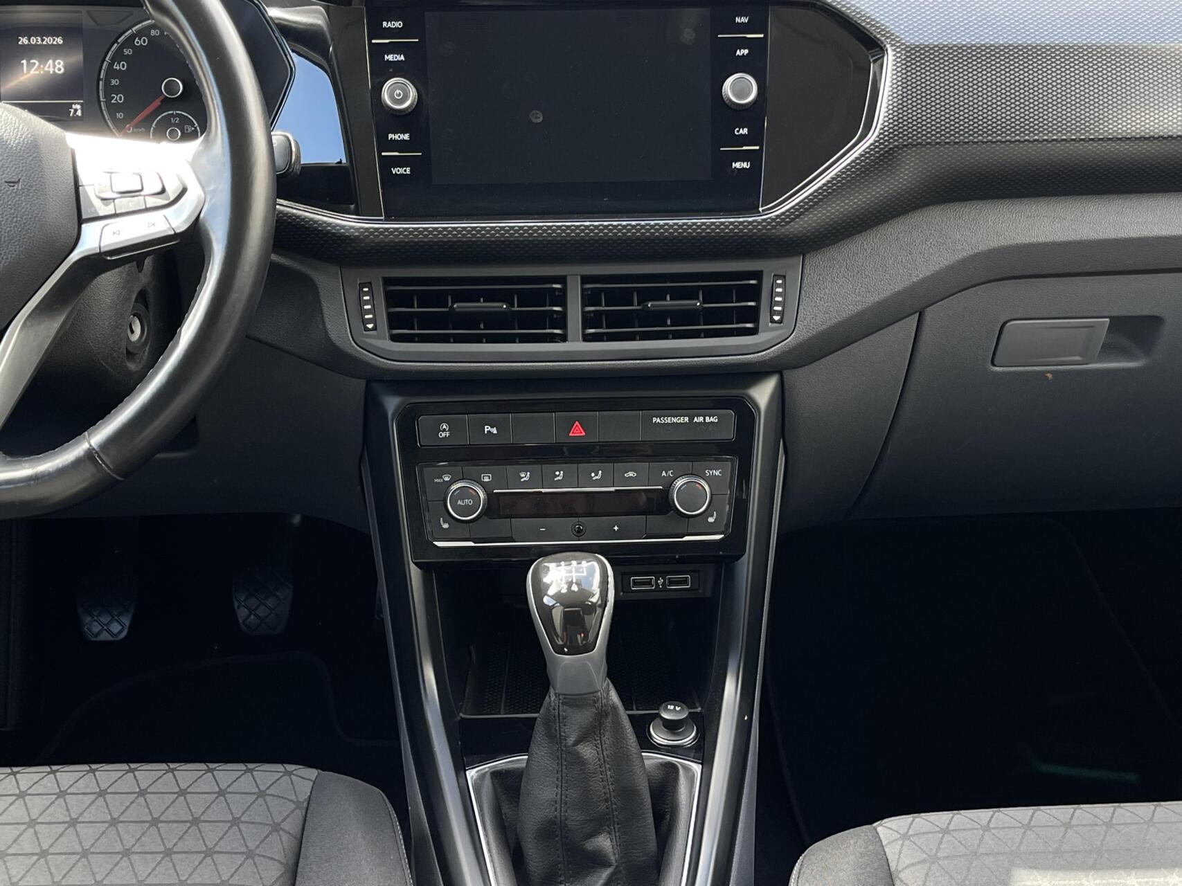 Foto van Volkswagen T-cross