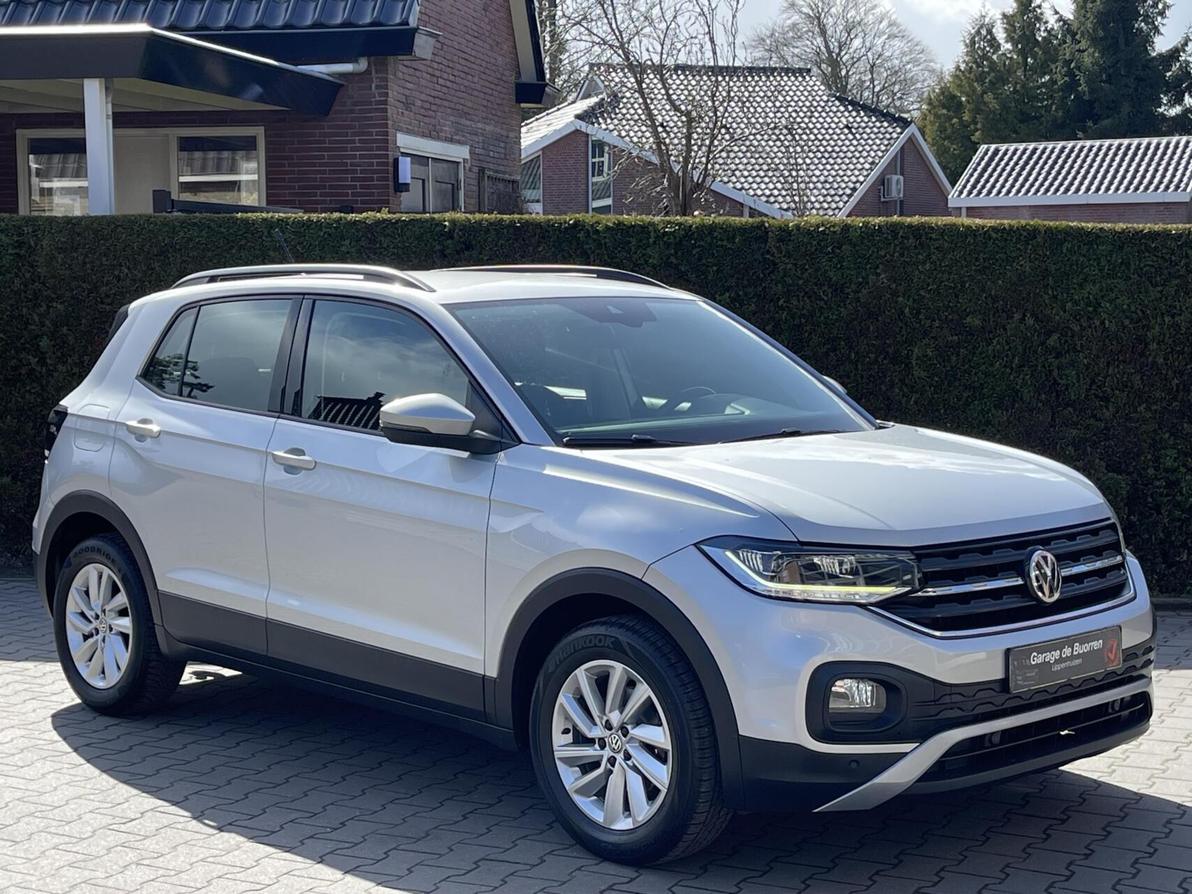 Foto van Volkswagen T-cross