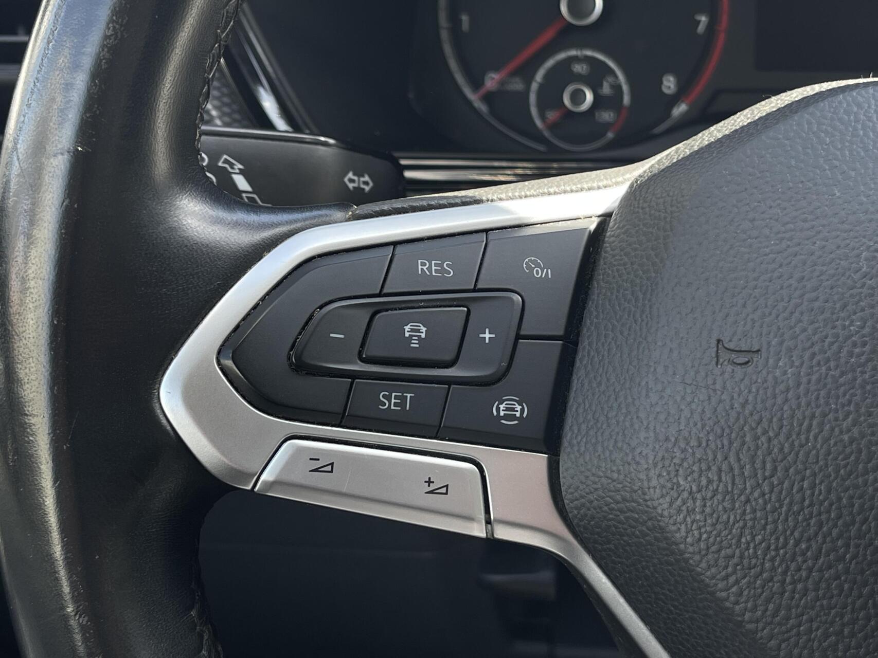 Foto van Volkswagen T-cross