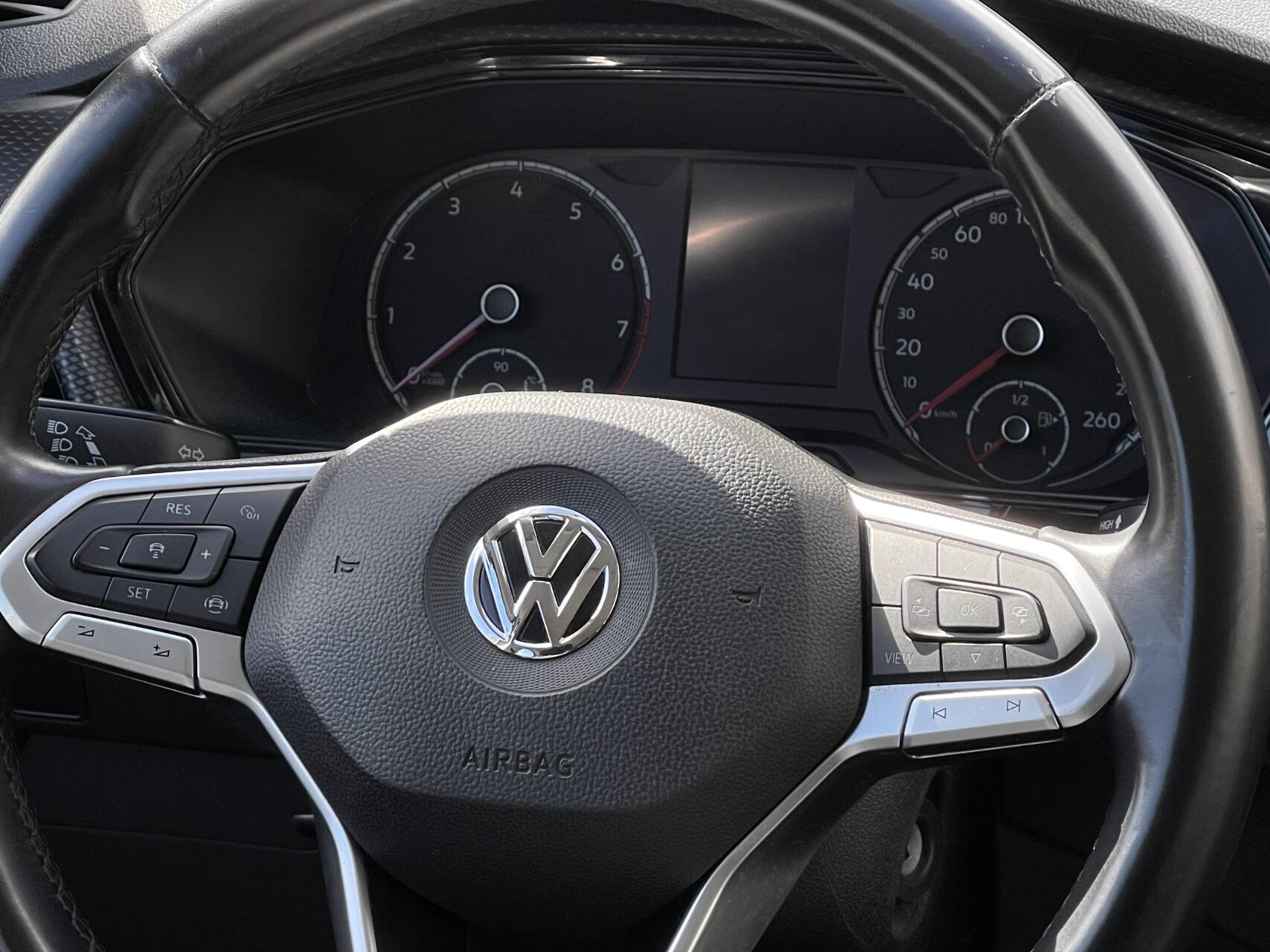 Foto van Volkswagen T-cross