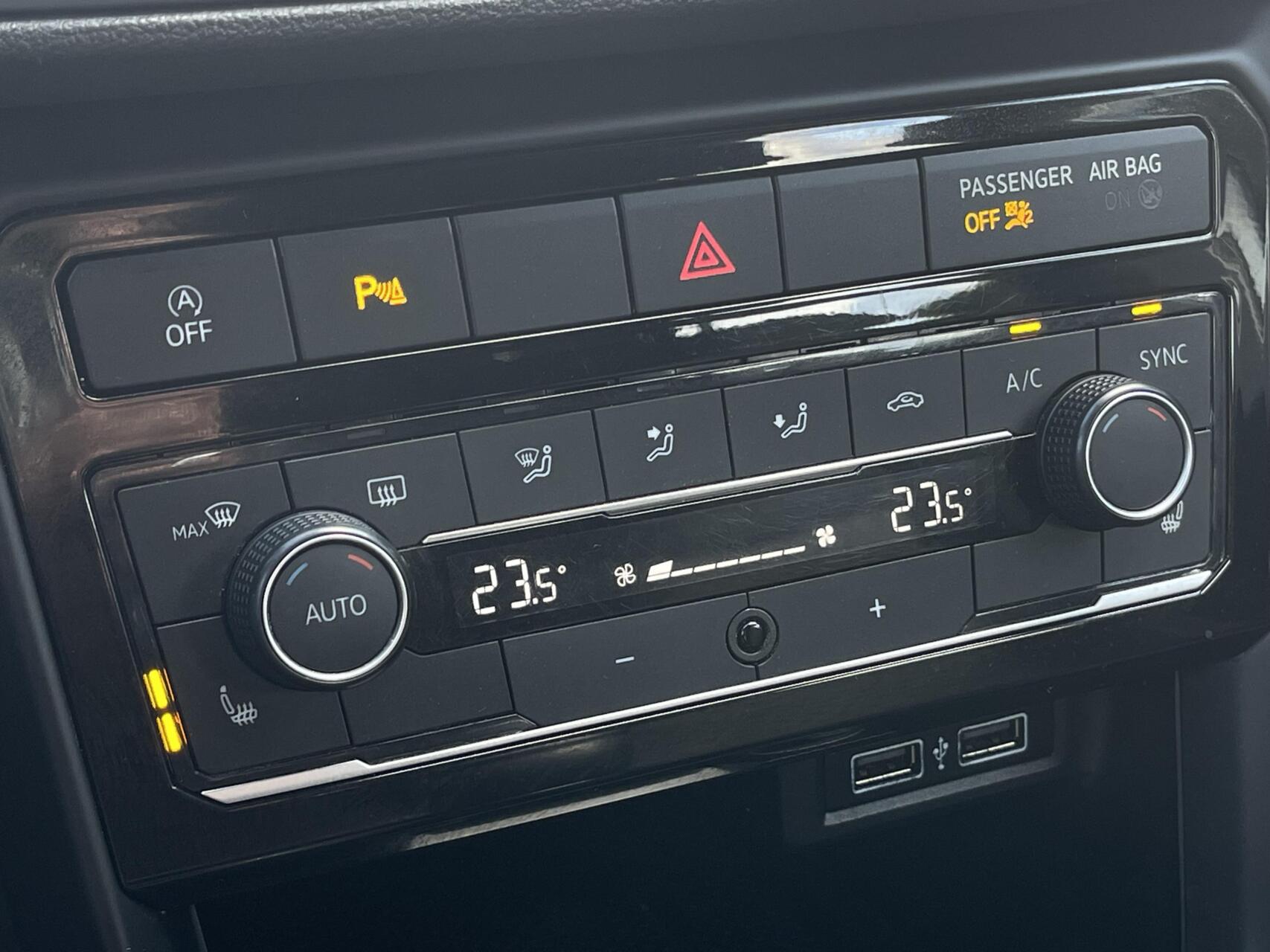 Foto van Volkswagen T-cross