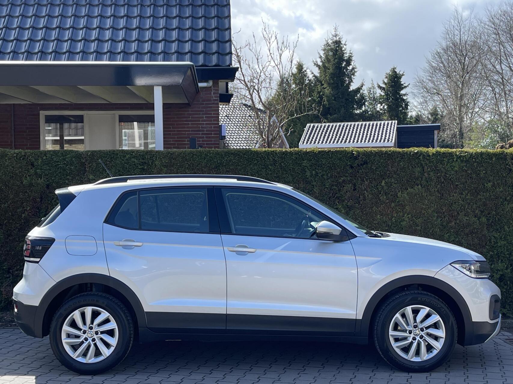 Foto van Volkswagen T-cross