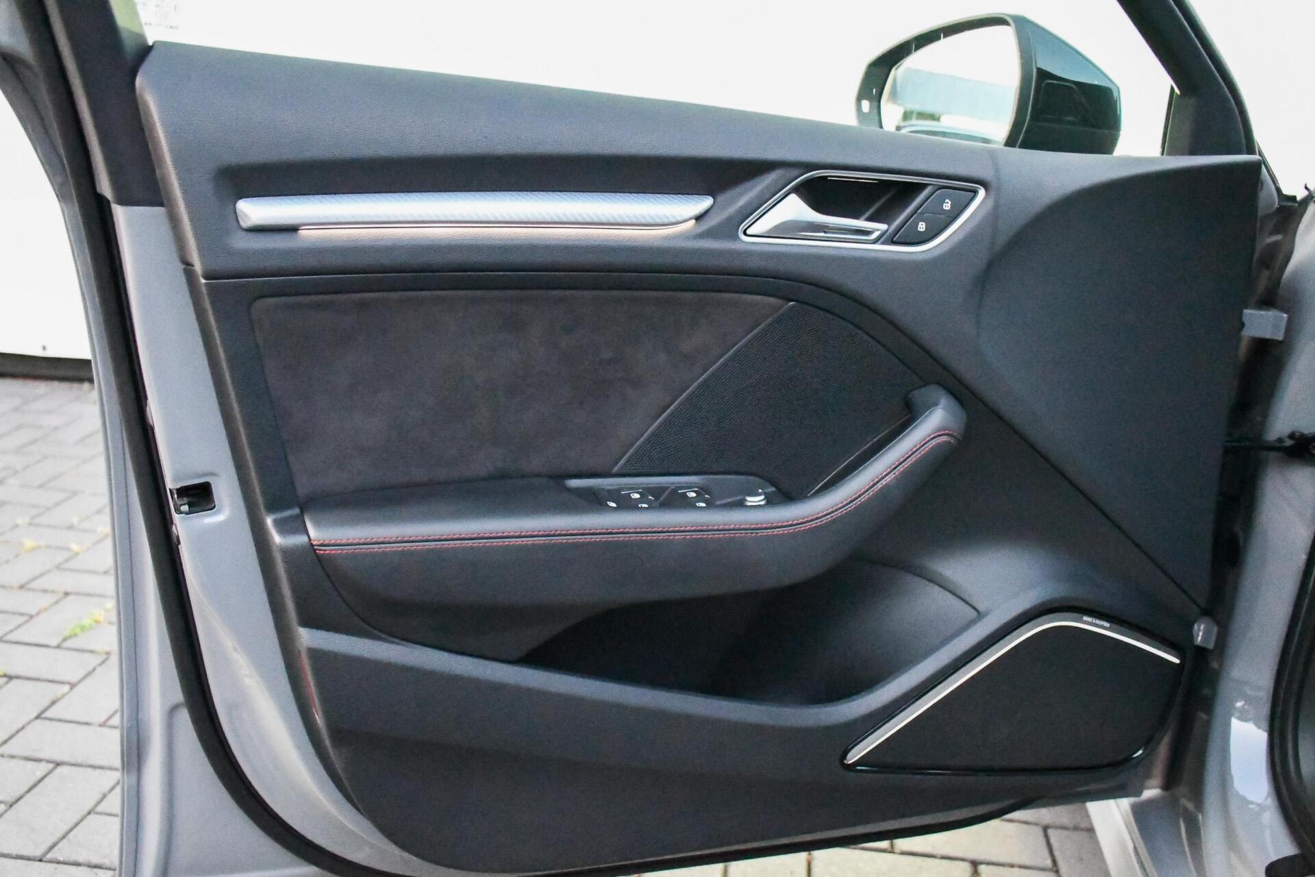 Foto van Audi RS 3 Sportback