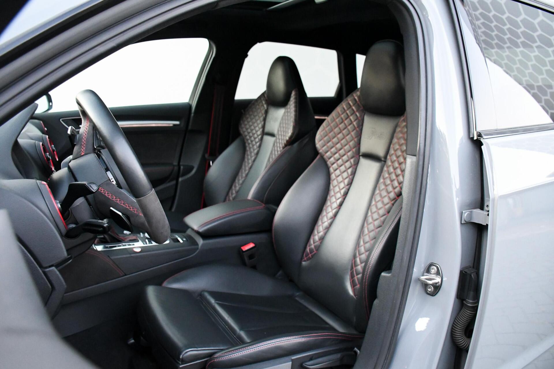 Foto van Audi RS 3 Sportback