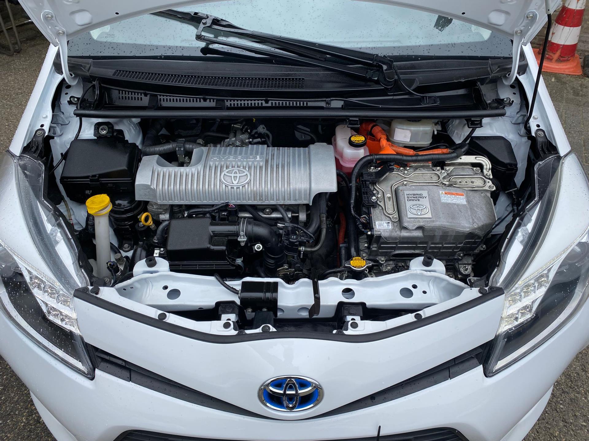 Foto van Toyota Toyota Yaris Hybrid