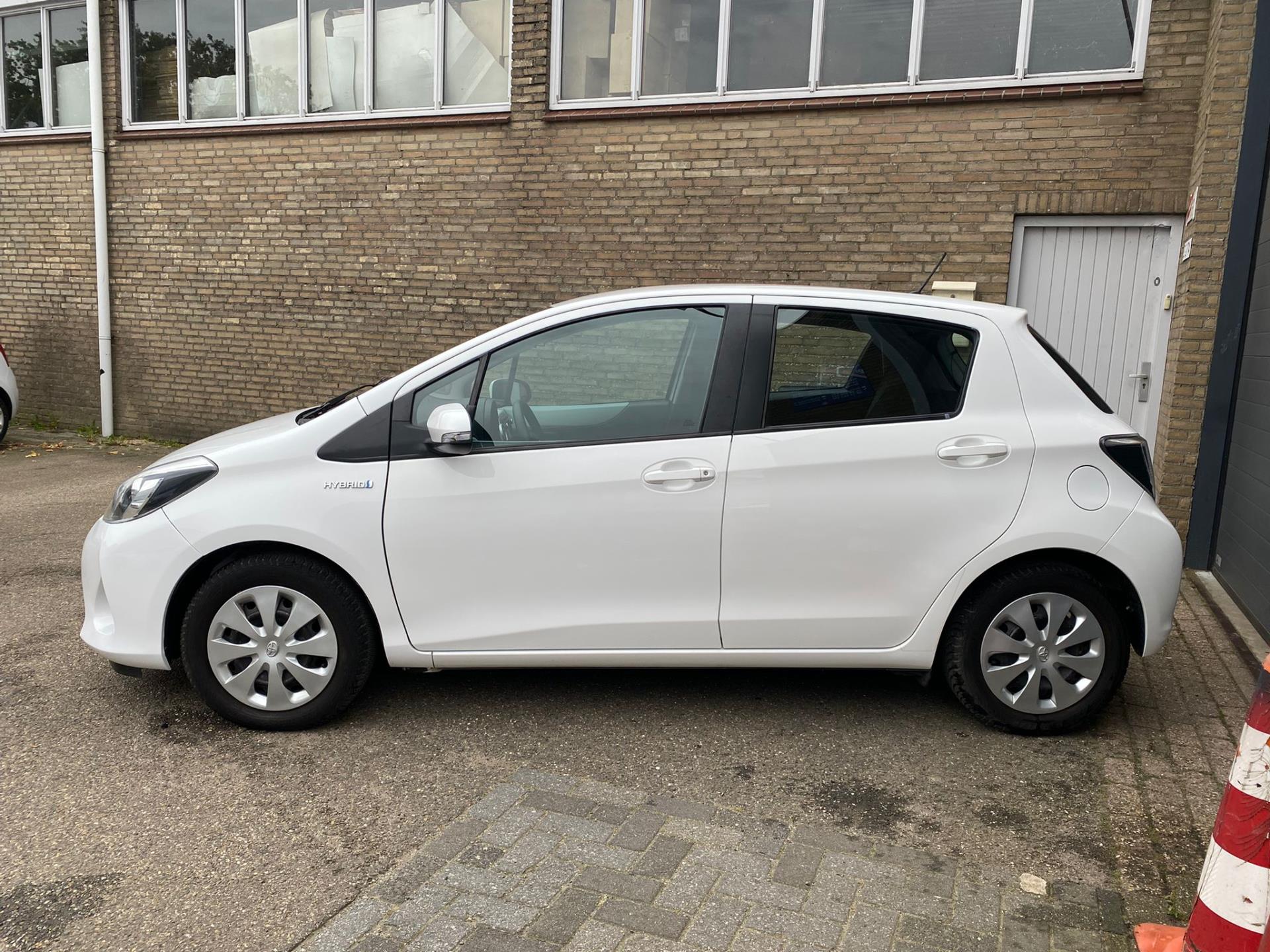 Foto van Toyota Toyota Yaris Hybrid