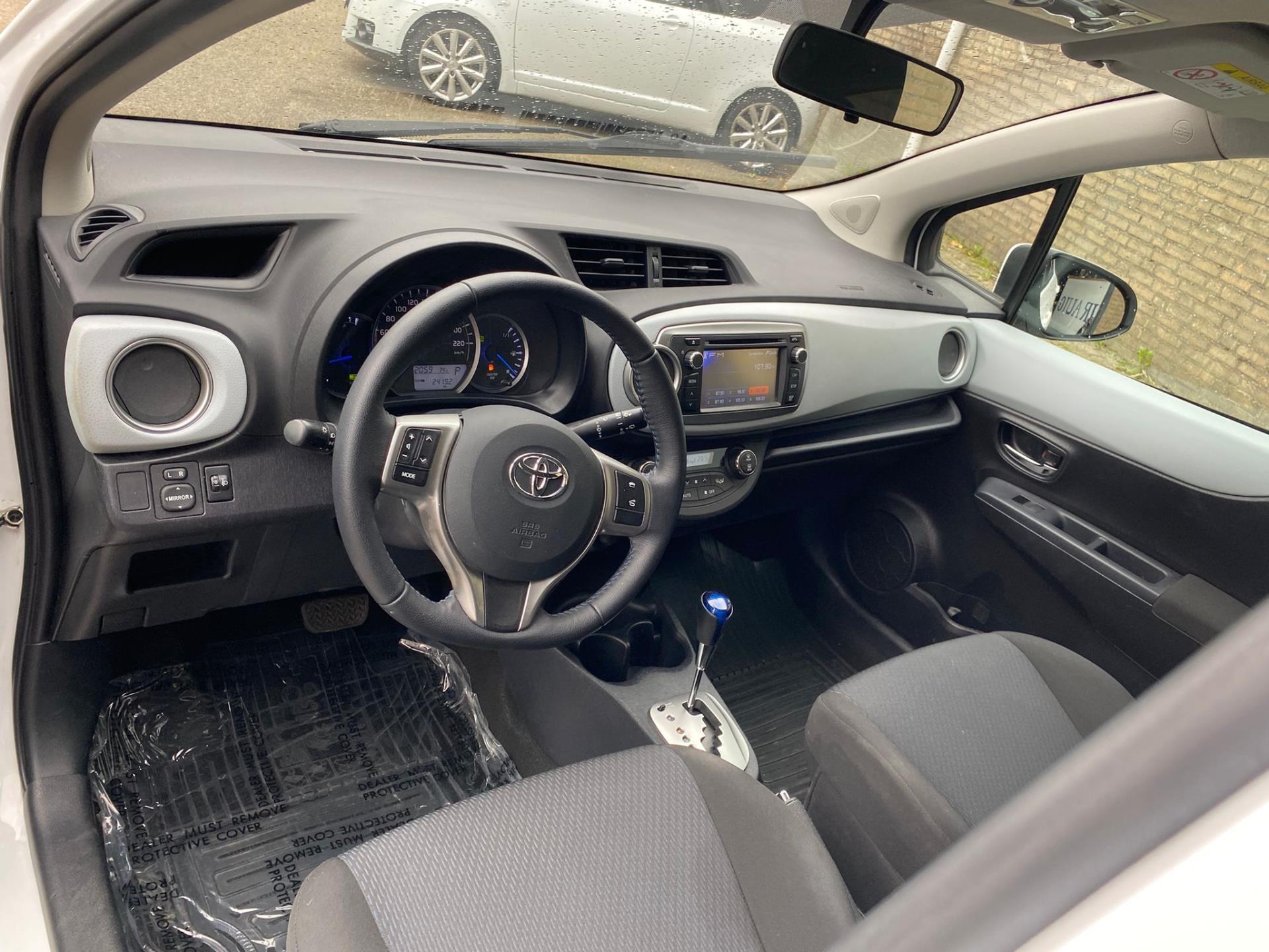 Foto van Toyota Toyota Yaris Hybrid