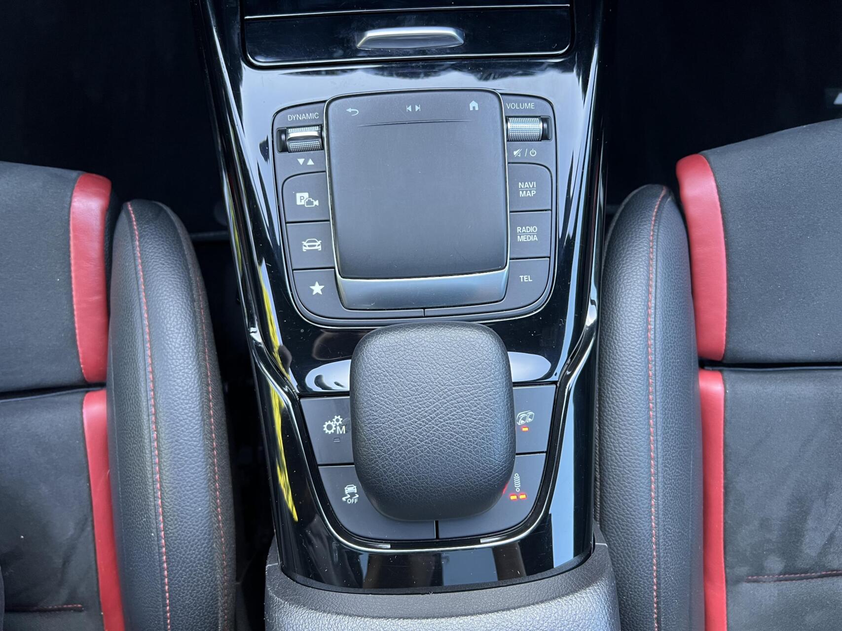 Foto van Mercedes-Benz AMG Cla 45 S