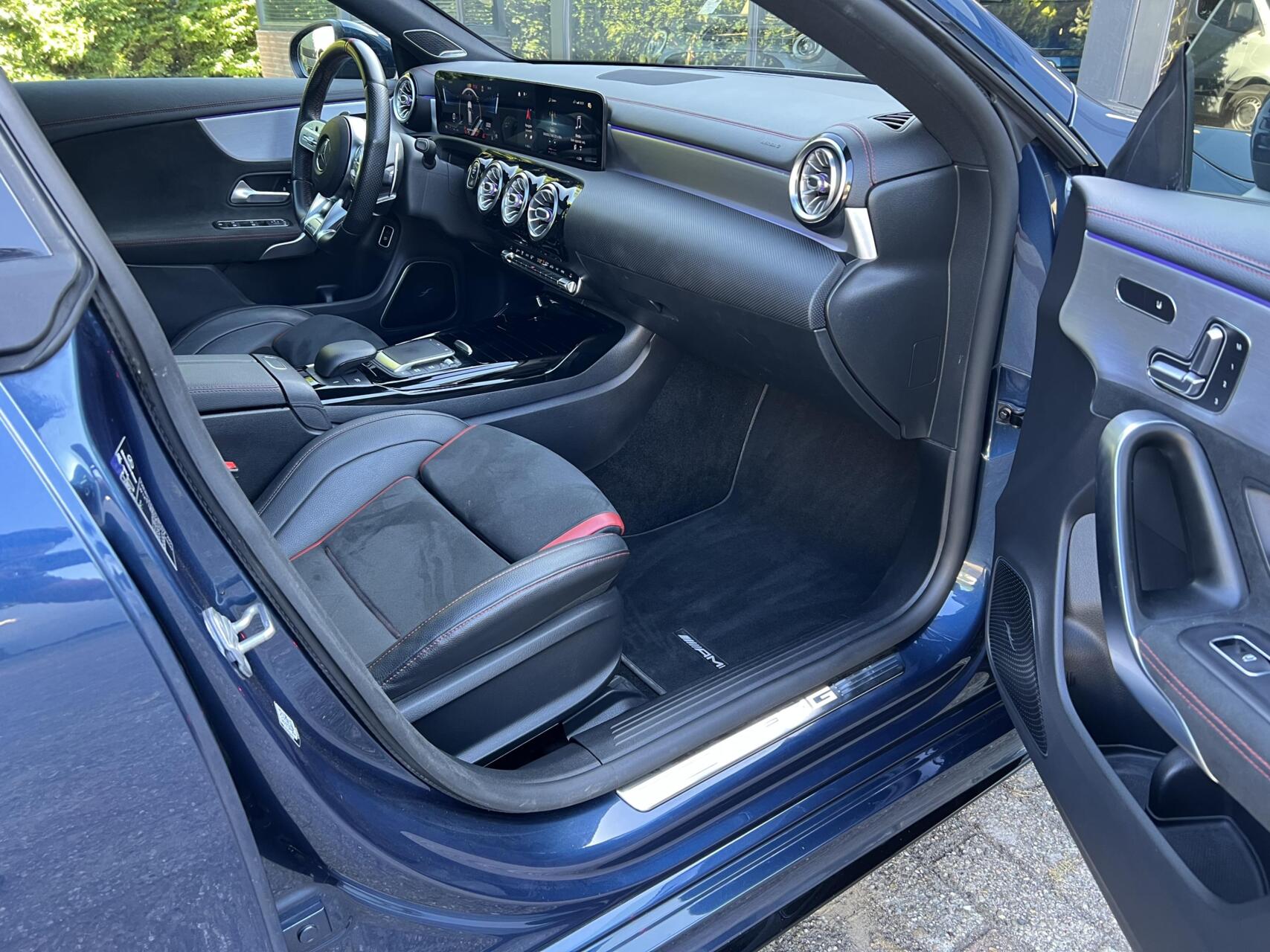 Foto van Mercedes-Benz AMG Cla 45 S
