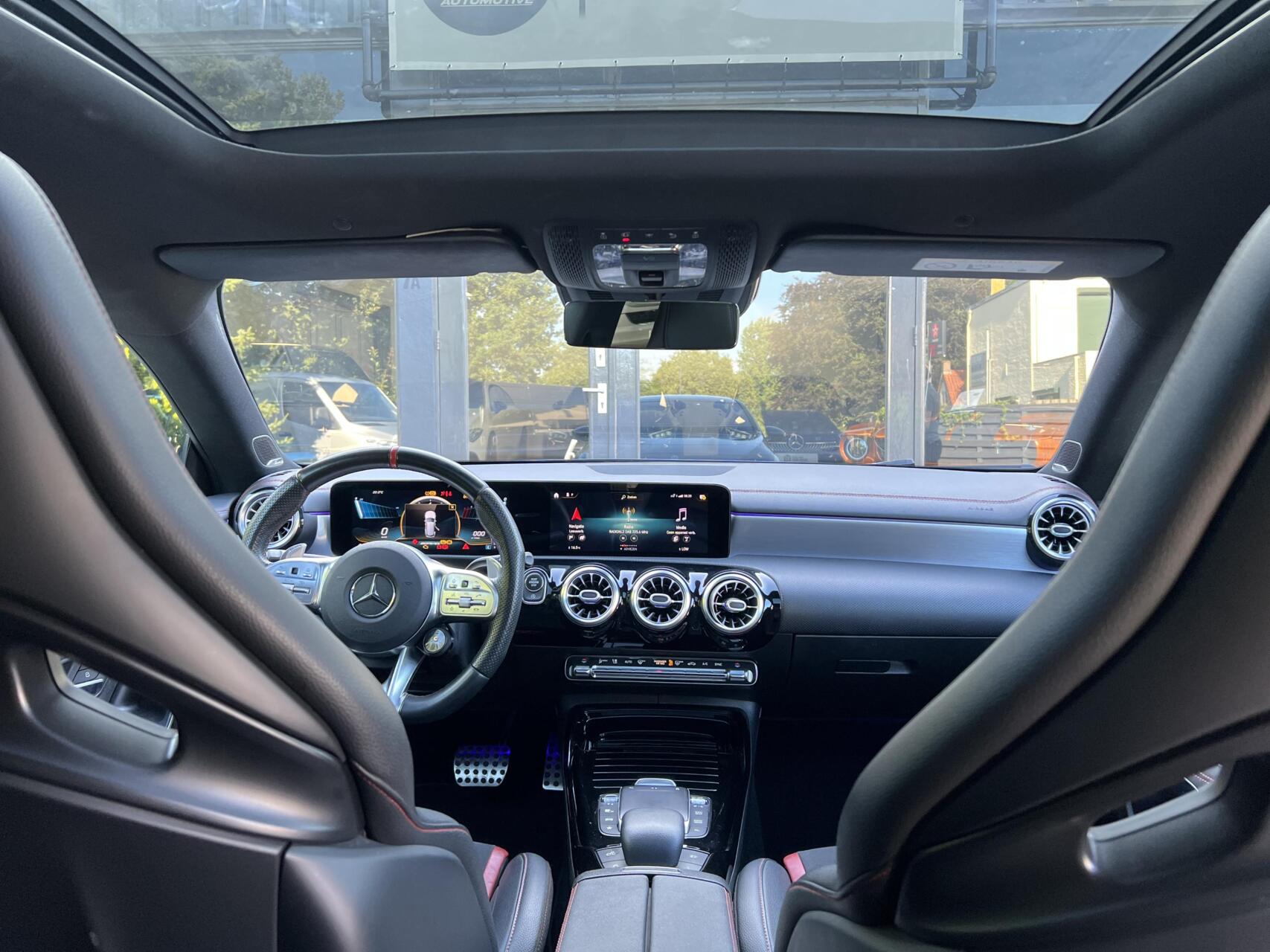 Foto van Mercedes-Benz AMG Cla 45 S