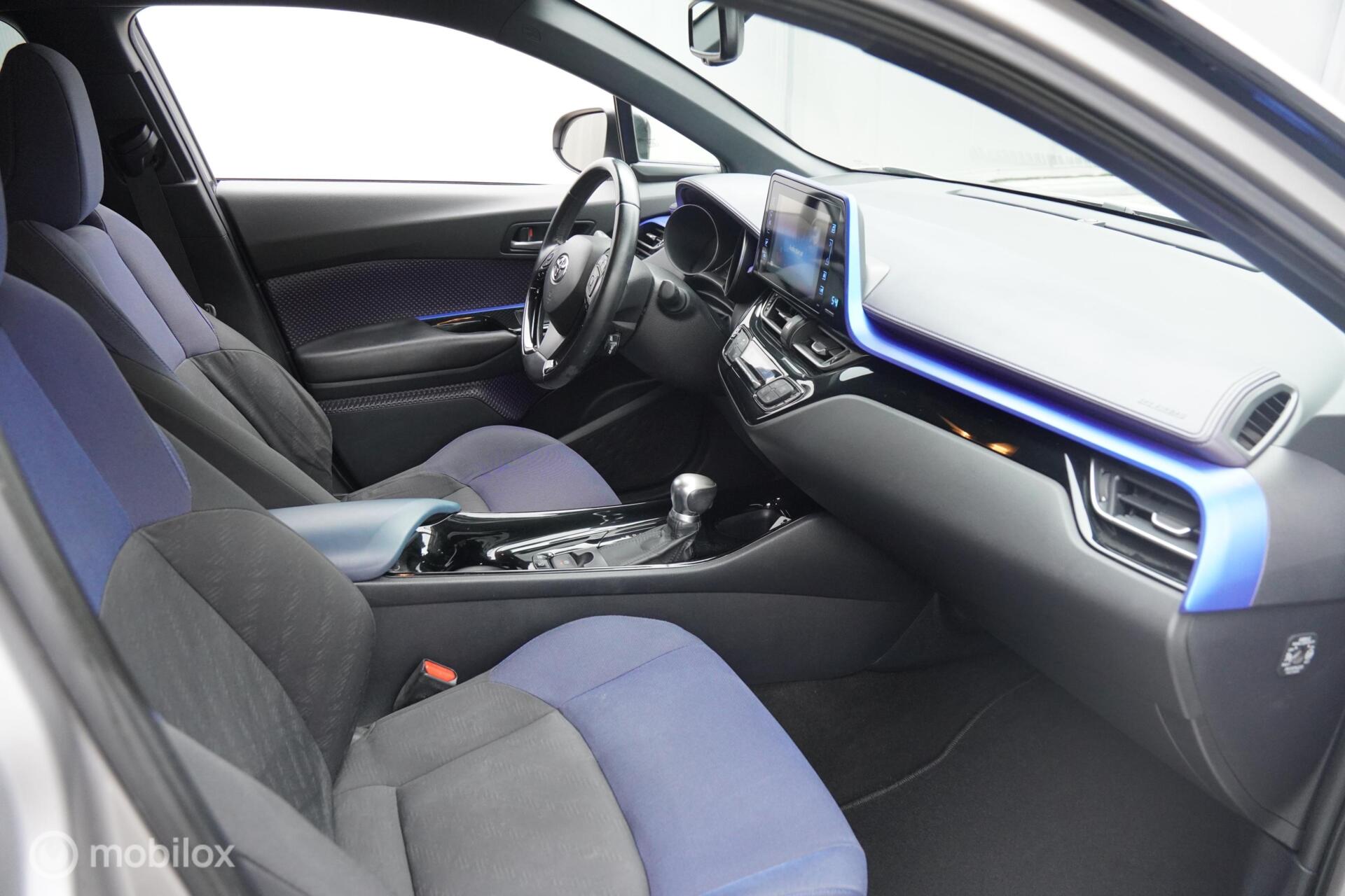 Foto van Toyota Toyota C-hr