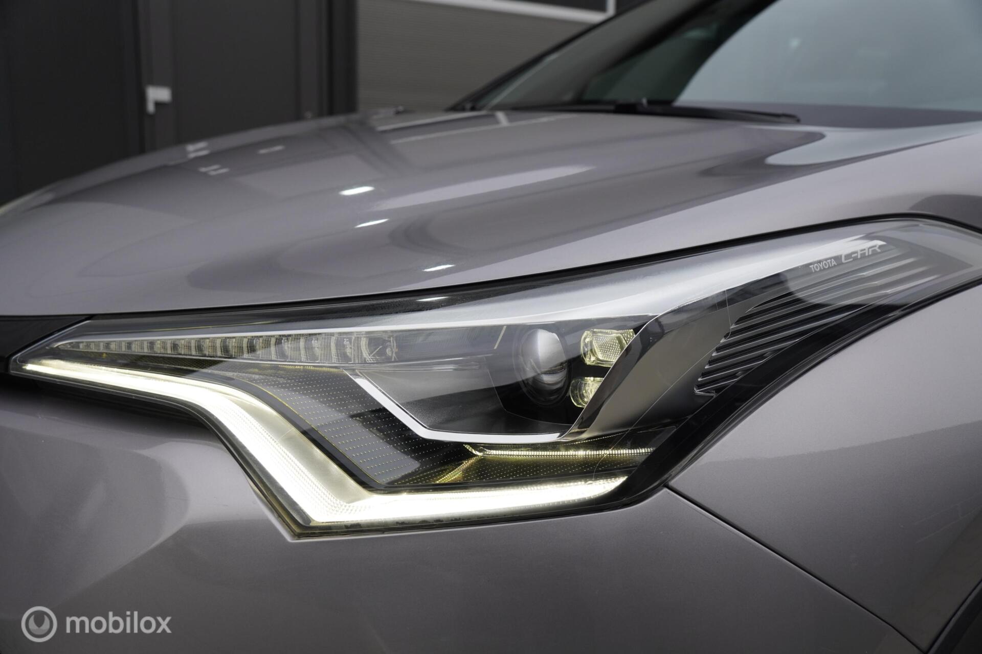 Foto van Toyota Toyota C-hr