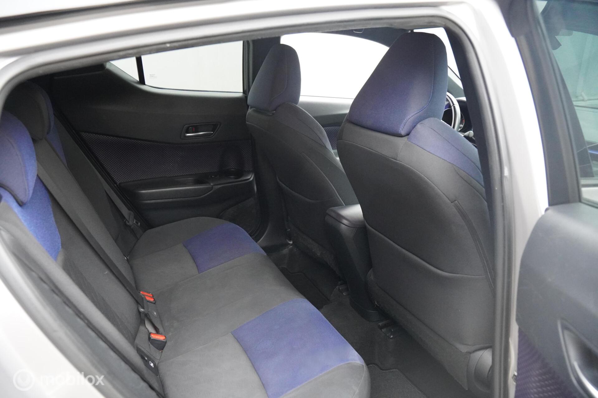 Foto van Toyota Toyota C-hr