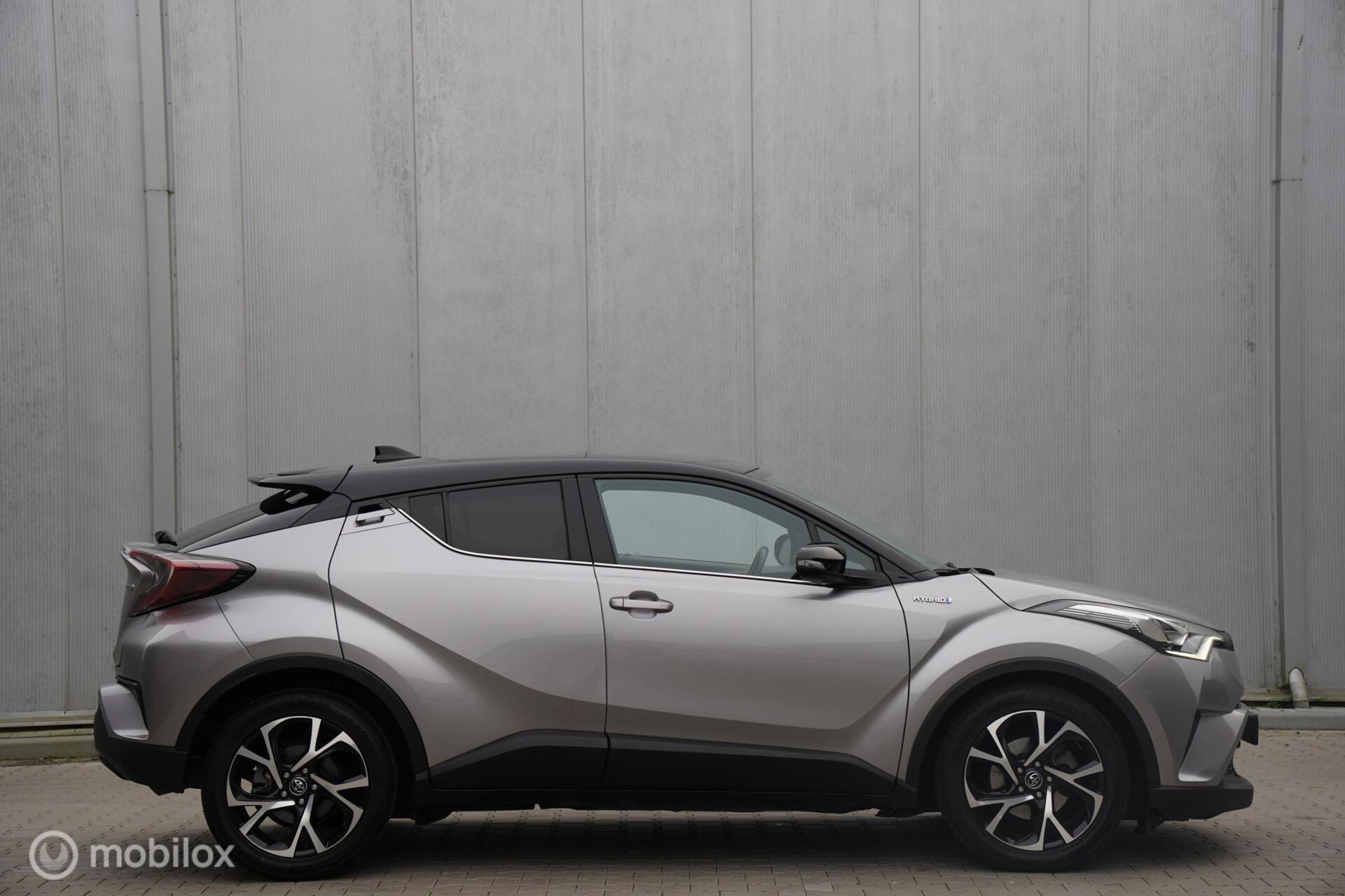 Foto van Toyota Toyota C-hr