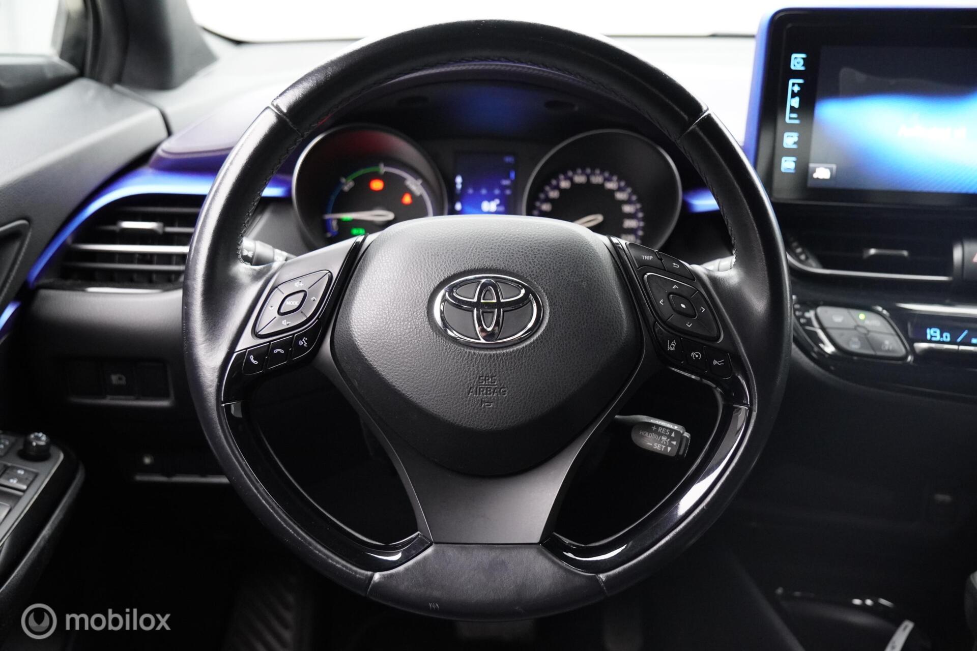 Foto van Toyota Toyota C-hr