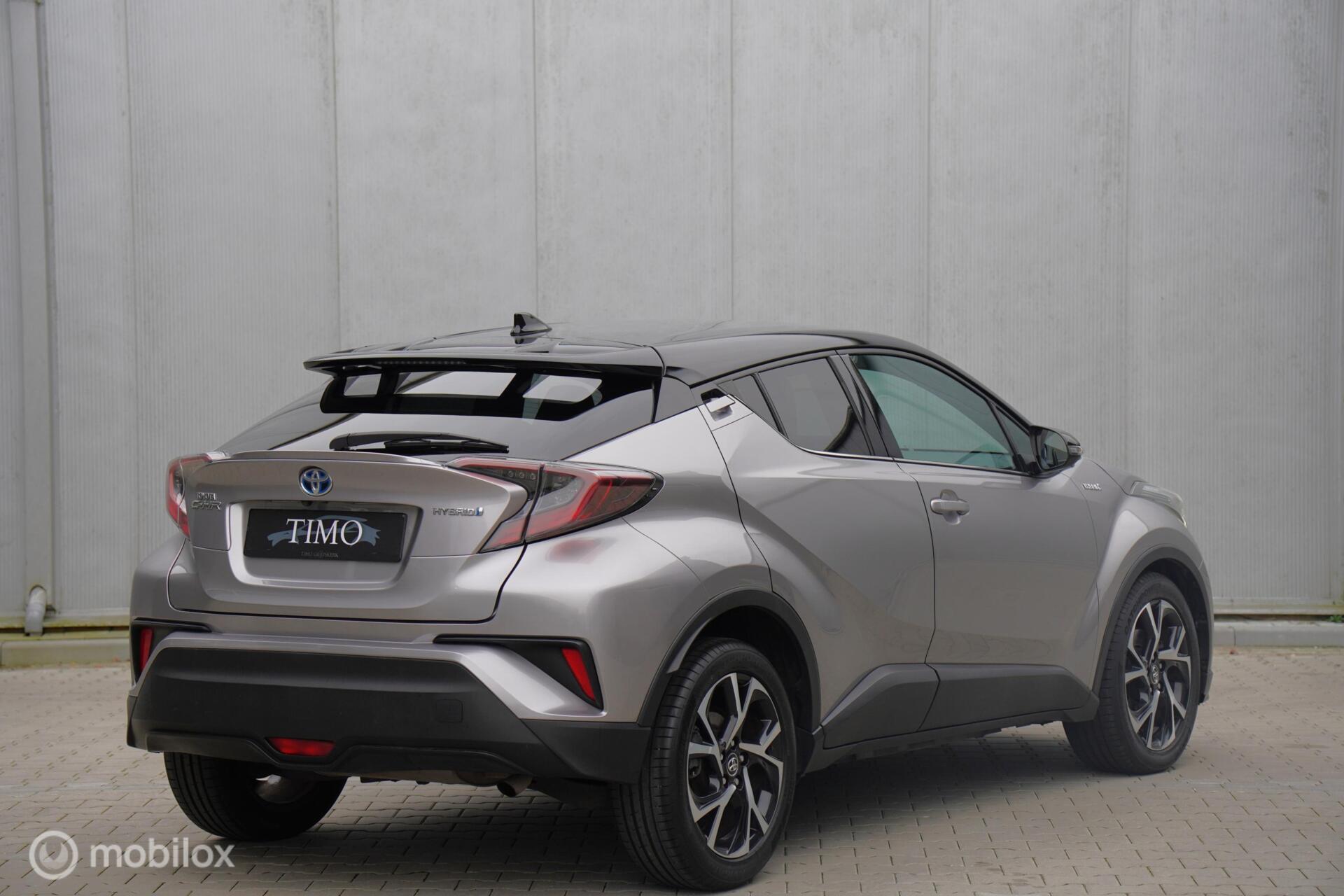Foto van Toyota Toyota C-hr