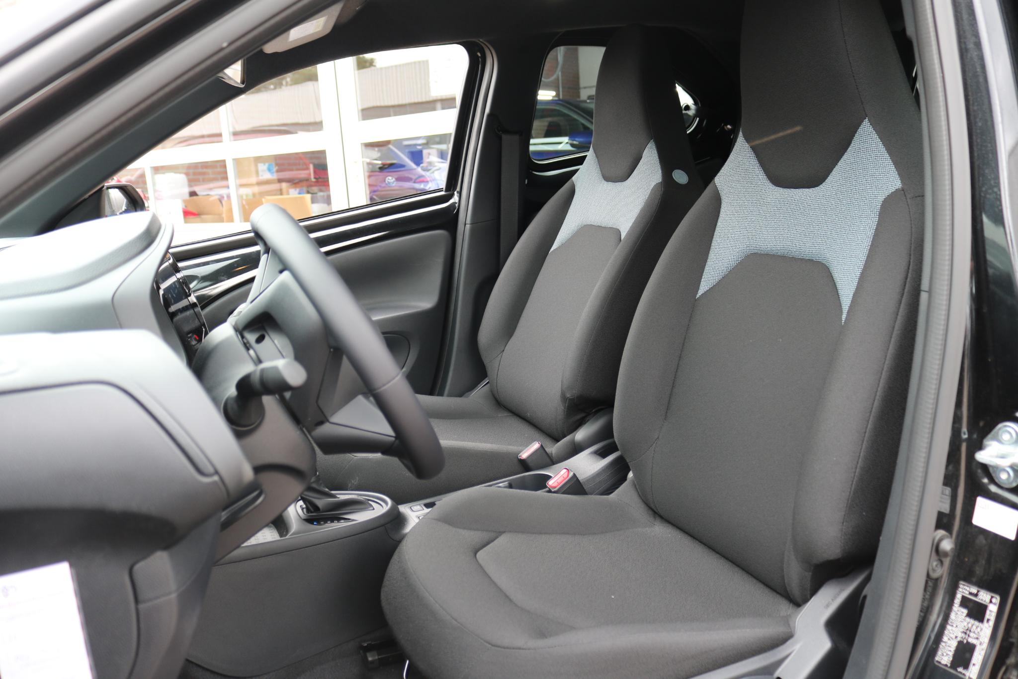 Foto van Toyota Toyota Aygo X
